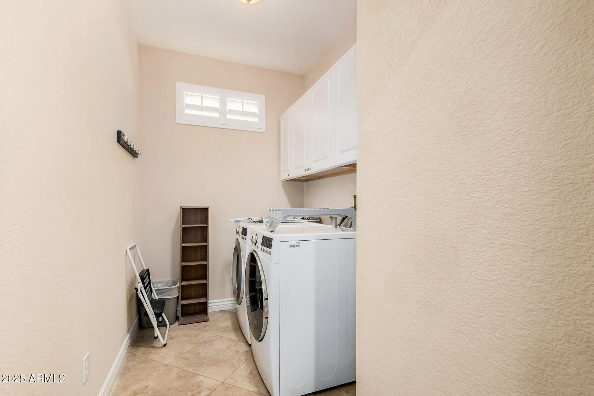 Property Slideshow image 32 of 40 | 15917 w clear canyon dr, Surprise, AZ, 85374