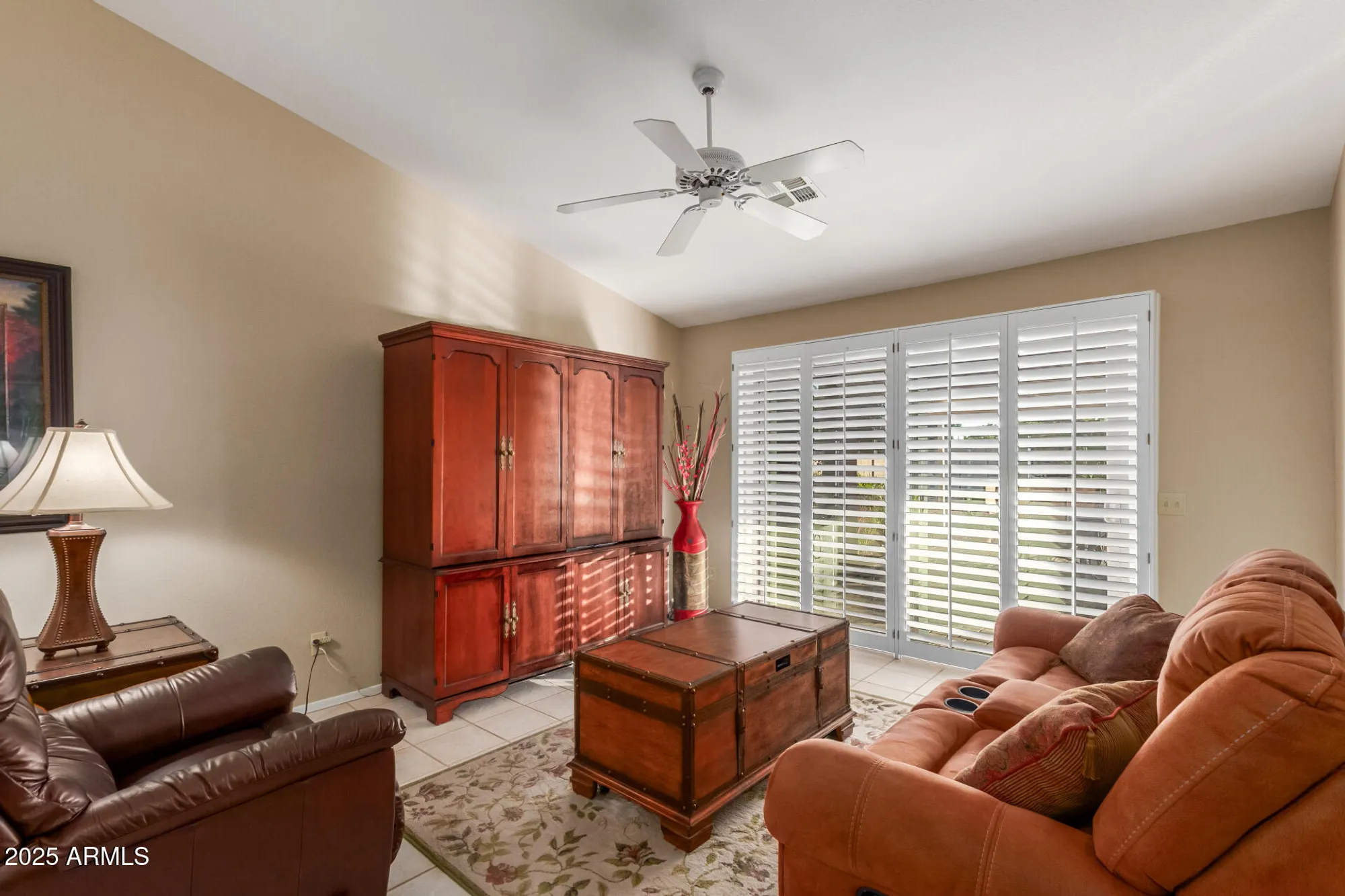 Property Slideshow image 9 of 45 | 10633 e coopers hawk dr, Sun Lakes, AZ, 85248