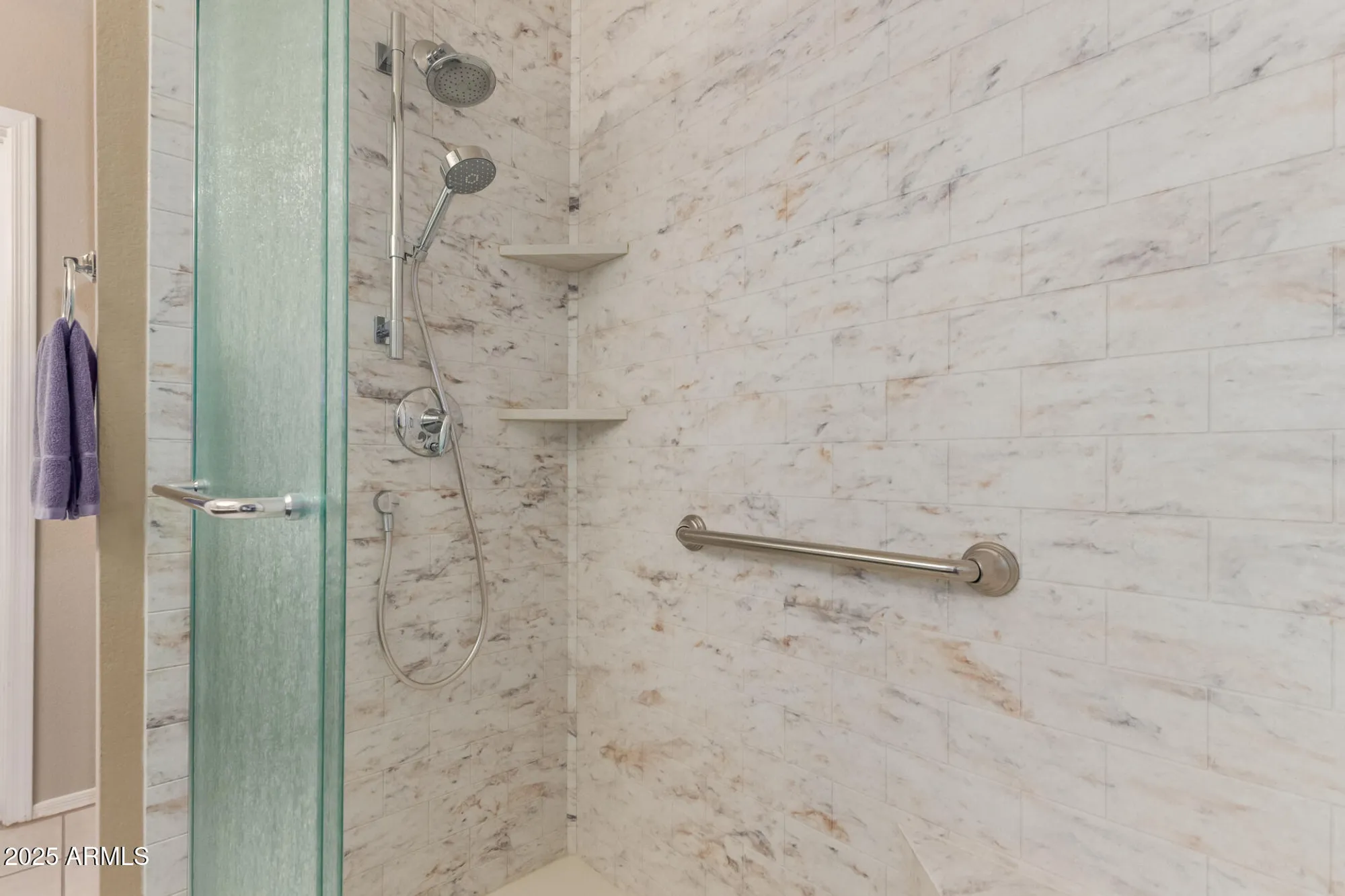 Property Slideshow image 18 of 45 | 10633 e coopers hawk dr, Sun Lakes, AZ, 85248