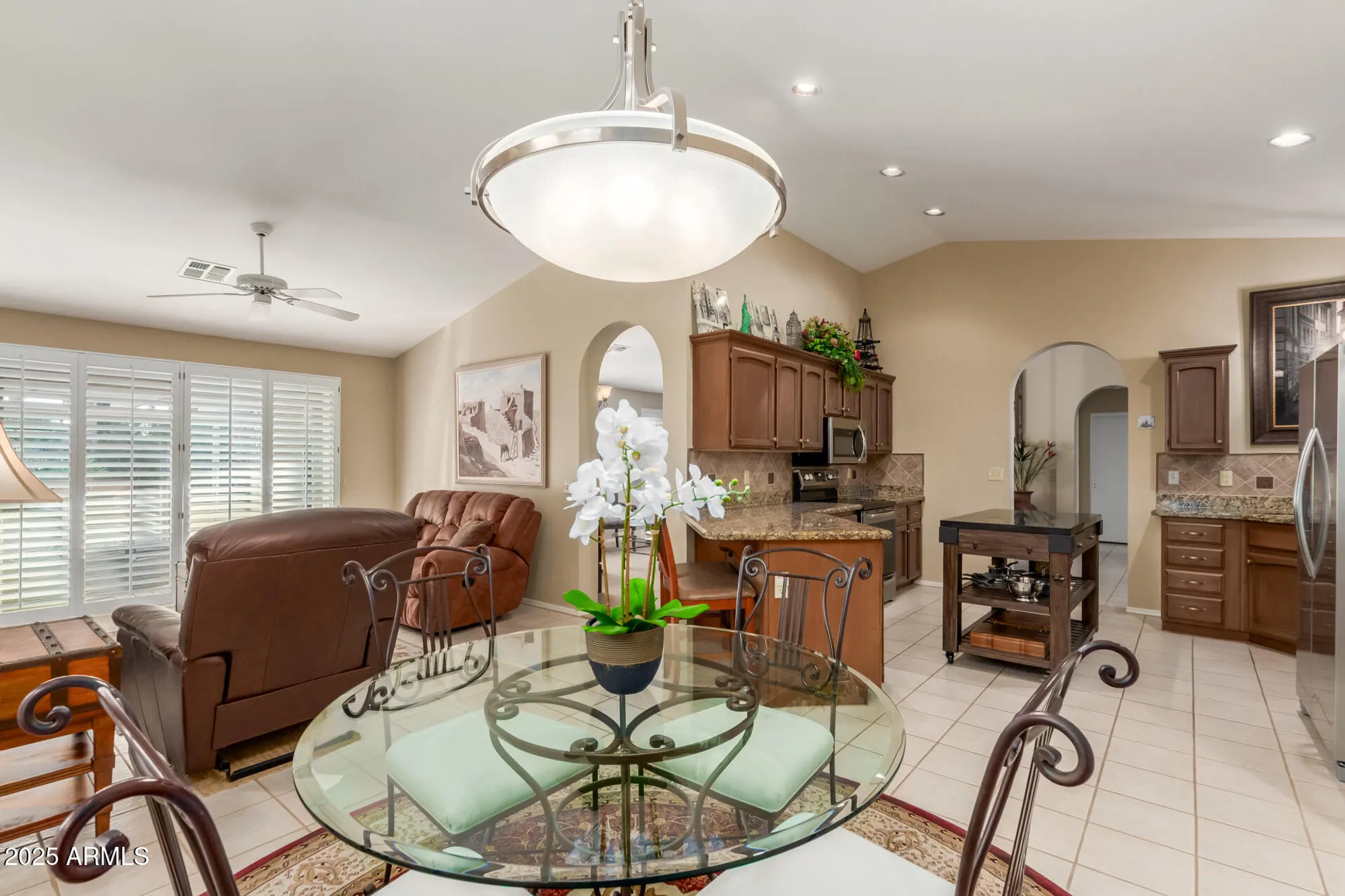 Property Slideshow image 10 of 45 | 10633 e coopers hawk dr, Sun Lakes, AZ, 85248