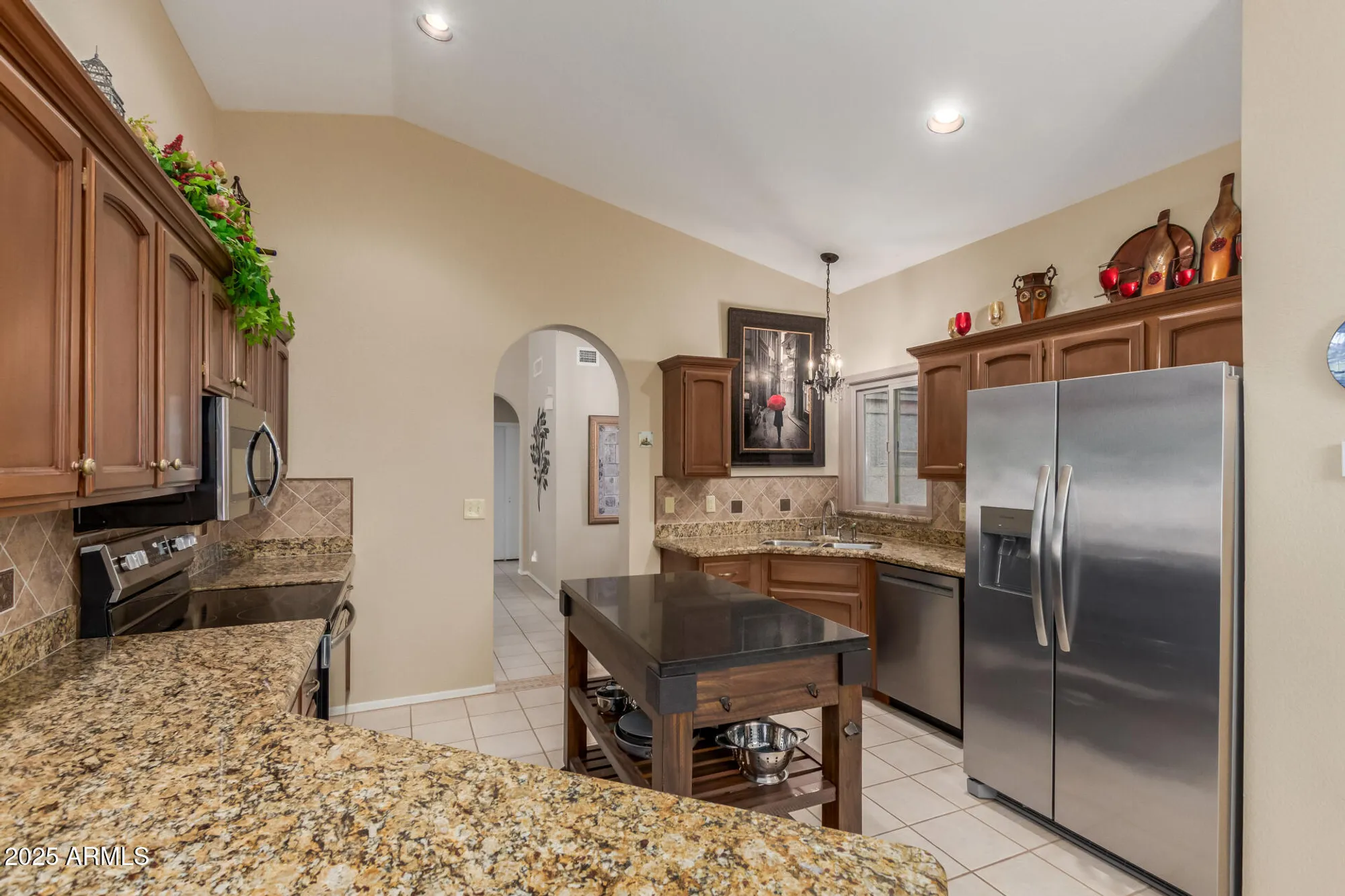 Property Slideshow image 12 of 45 | 10633 e coopers hawk dr, Sun Lakes, AZ, 85248