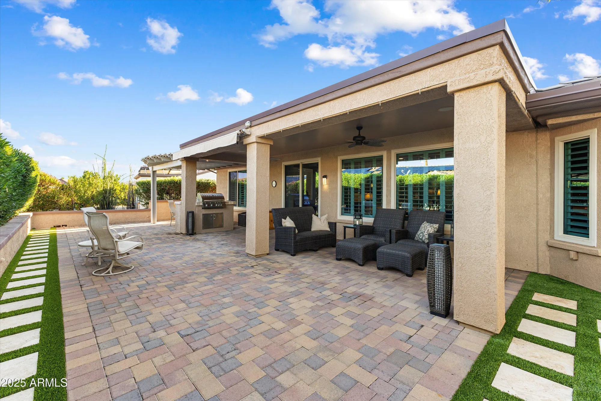 Property Slideshow image 17 of 54 | 21037 n carrillo trl, Surprise, AZ, 85387