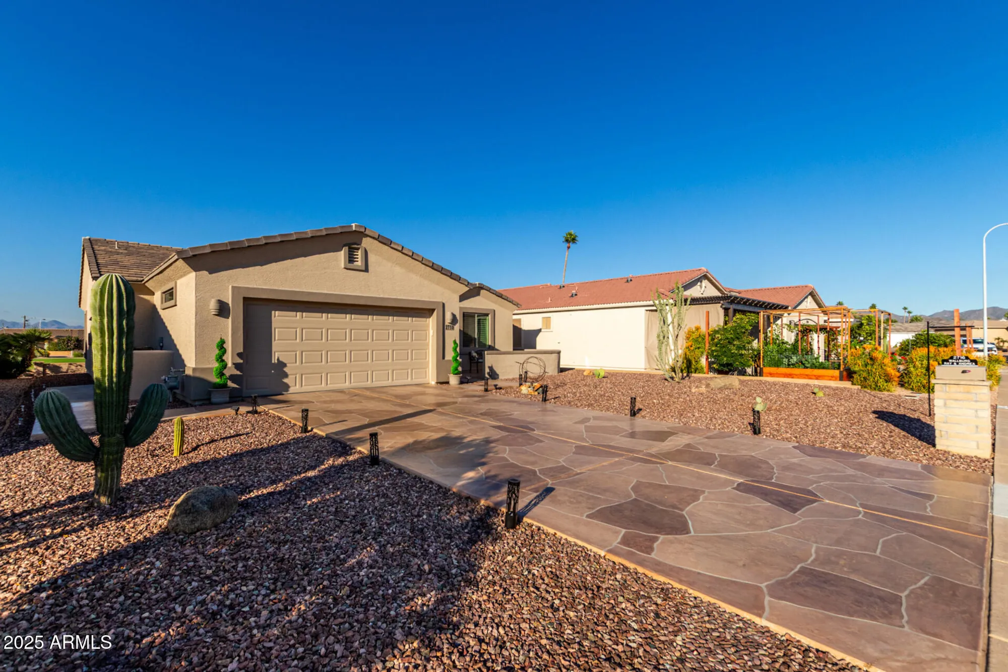 Property Slideshow image 4 of 67 | 2716 n lema dr, Mesa, AZ, 85215