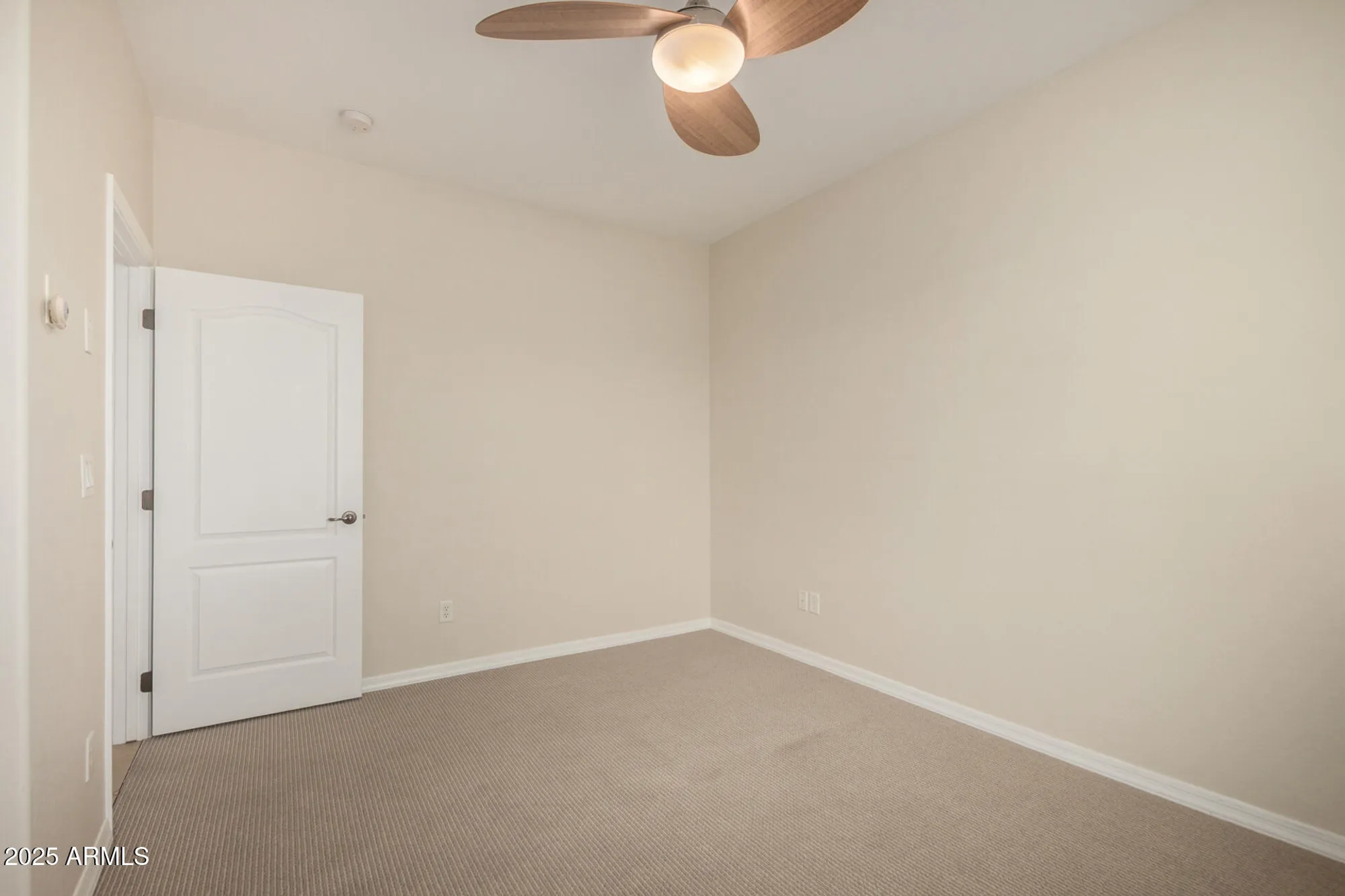 Property Slideshow image 29 of 67 | 2716 n lema dr, Mesa, AZ, 85215