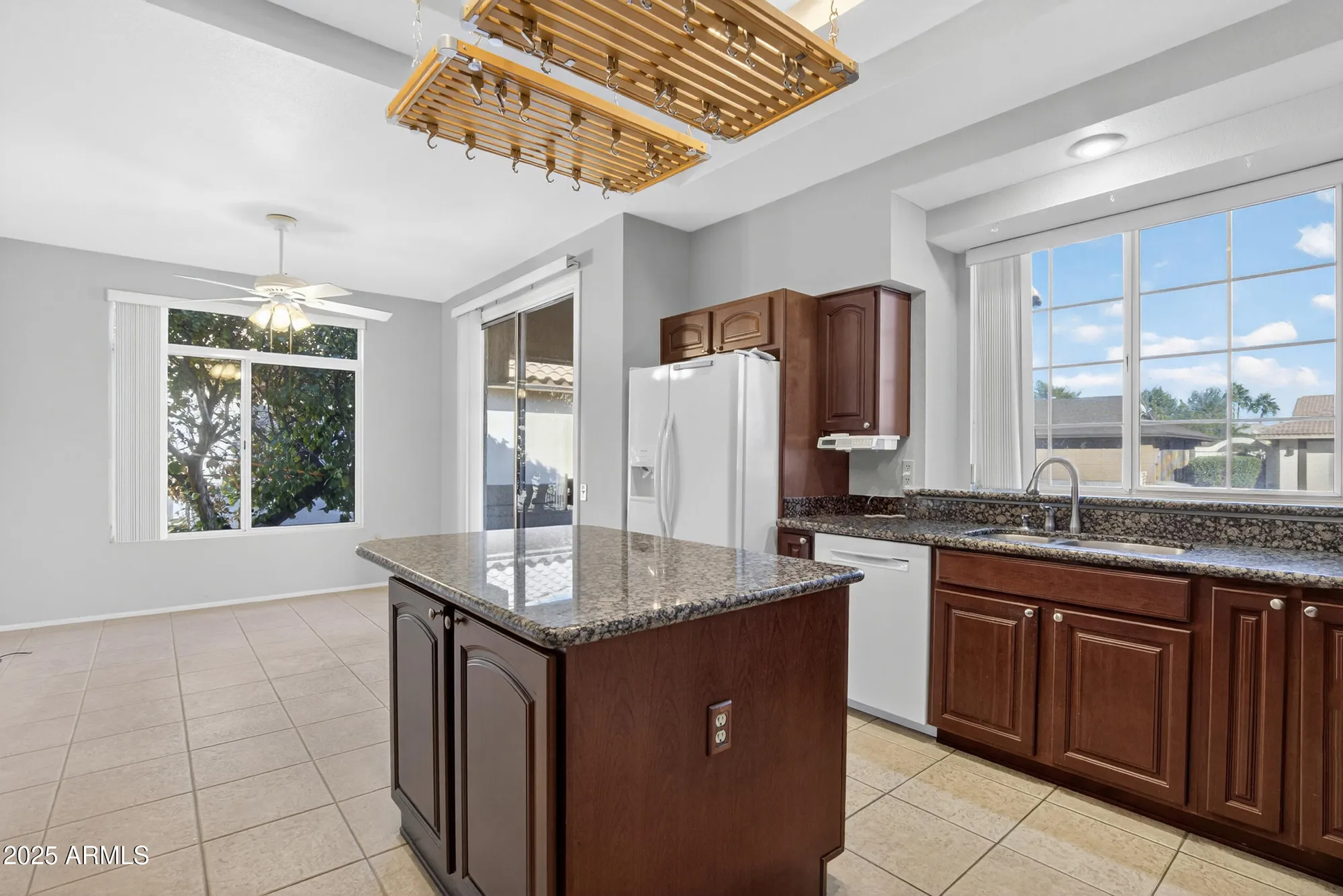 Property Slideshow image 14 of 62 | 20618 n 142nd ave, Sun City West, AZ, 85375