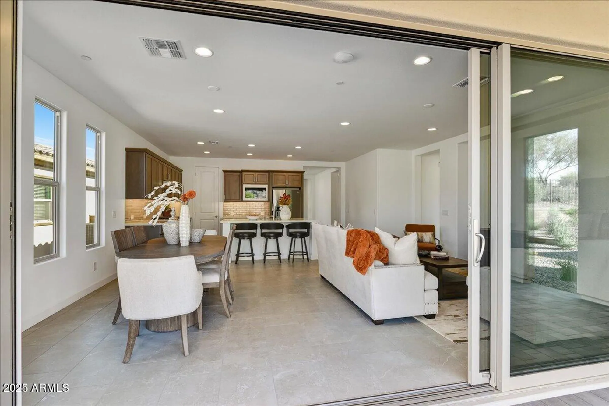 Property Slideshow image 17 of 49 | 29012 n juventino way, Rio Verde, AZ, 85263