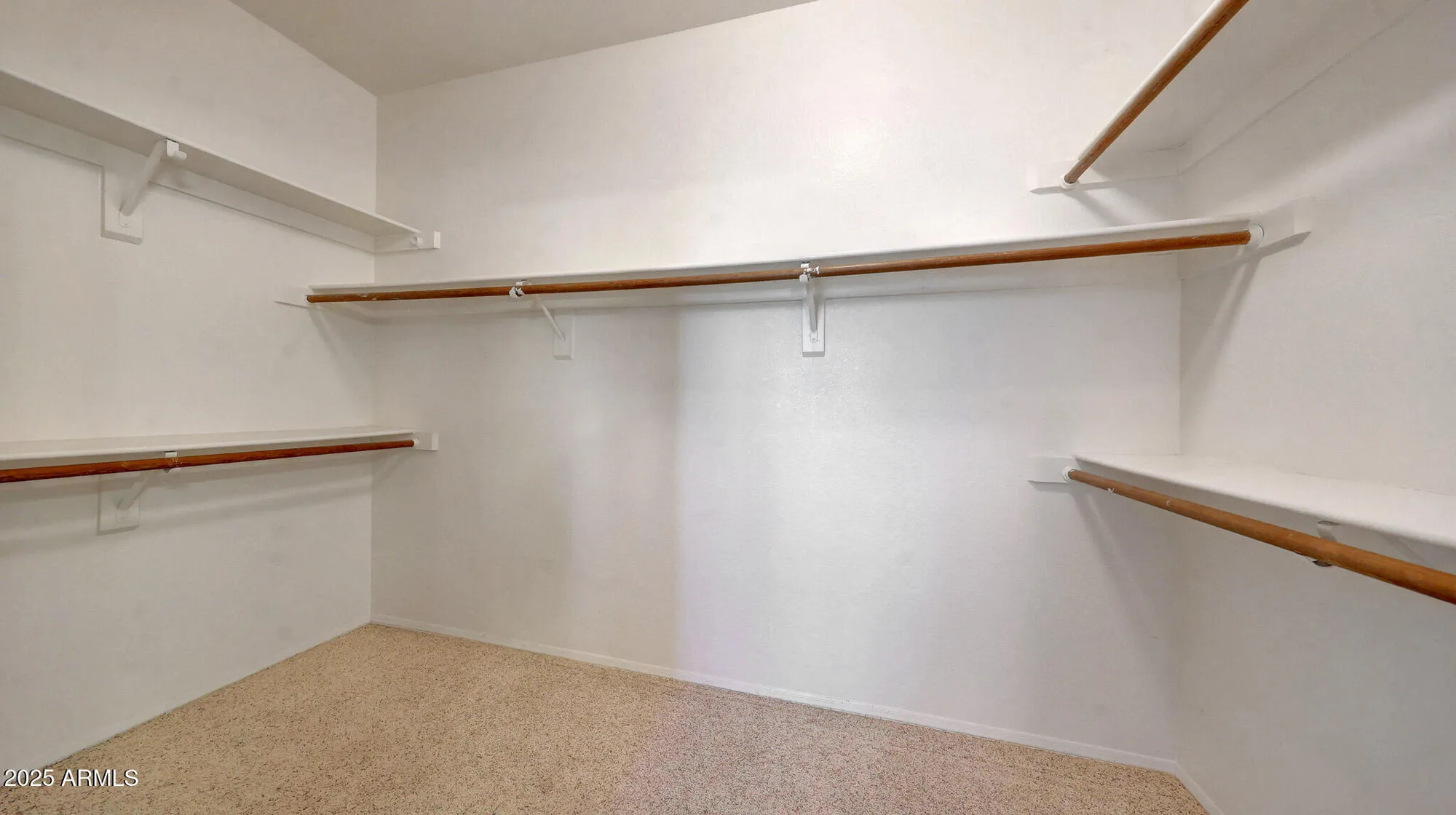 Property Slideshow image 17 of 43 | 19400 n westbrook pkwy unit 333, Peoria, AZ, 85382