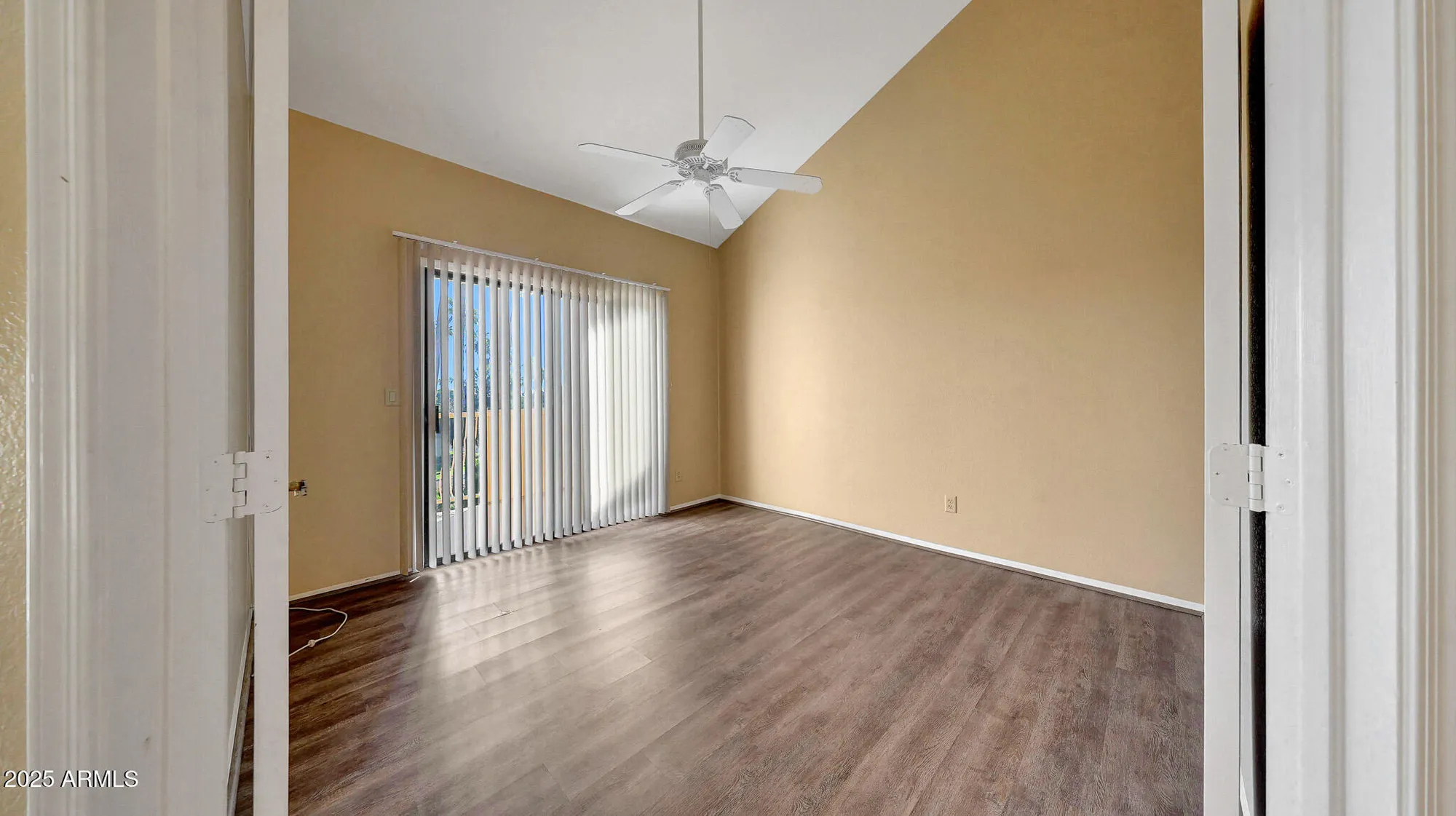 Property Slideshow image 26 of 43 | 19400 n westbrook pkwy unit 333, Peoria, AZ, 85382