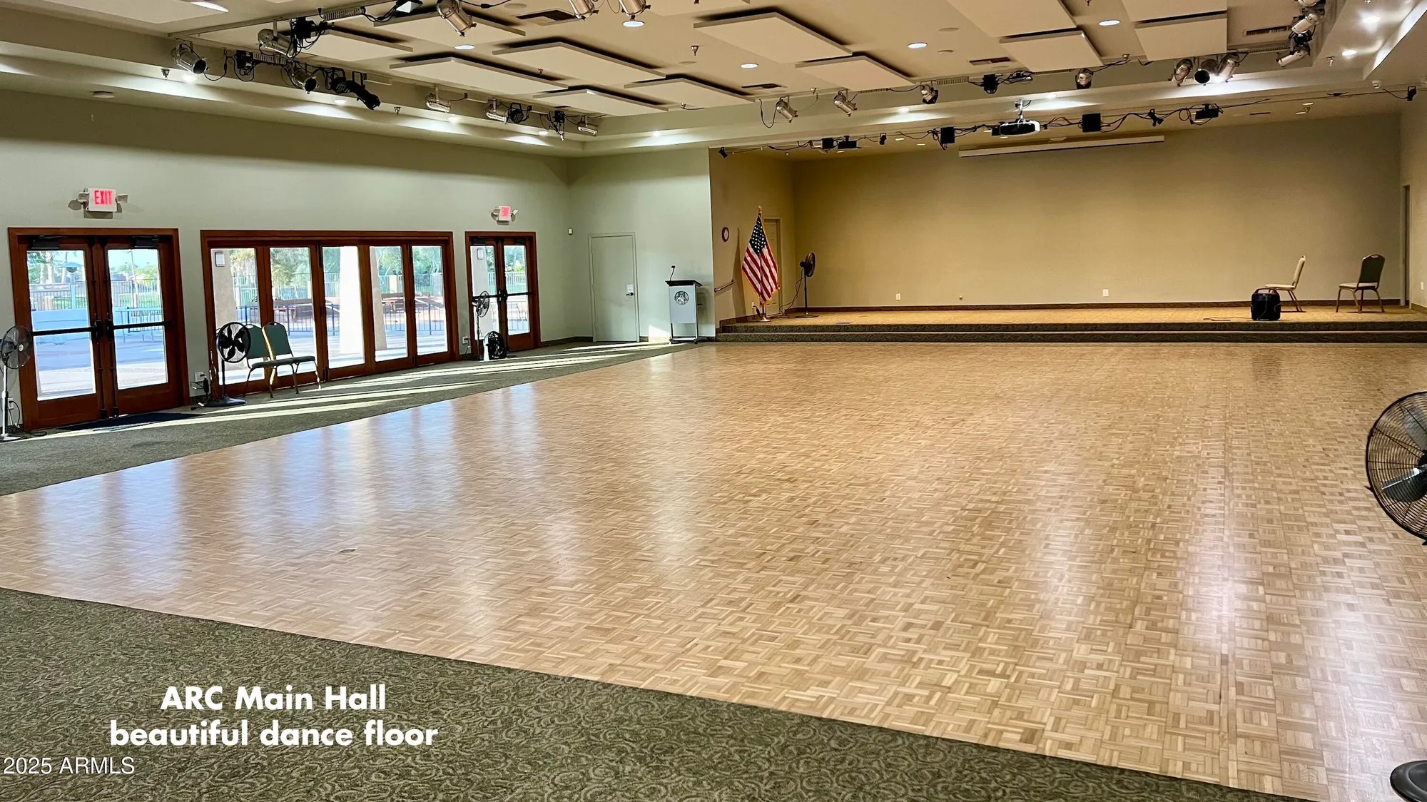 Property Slideshow image 39 of 46 | 12214 s shoshoni dr, Phoenix, AZ, 85044