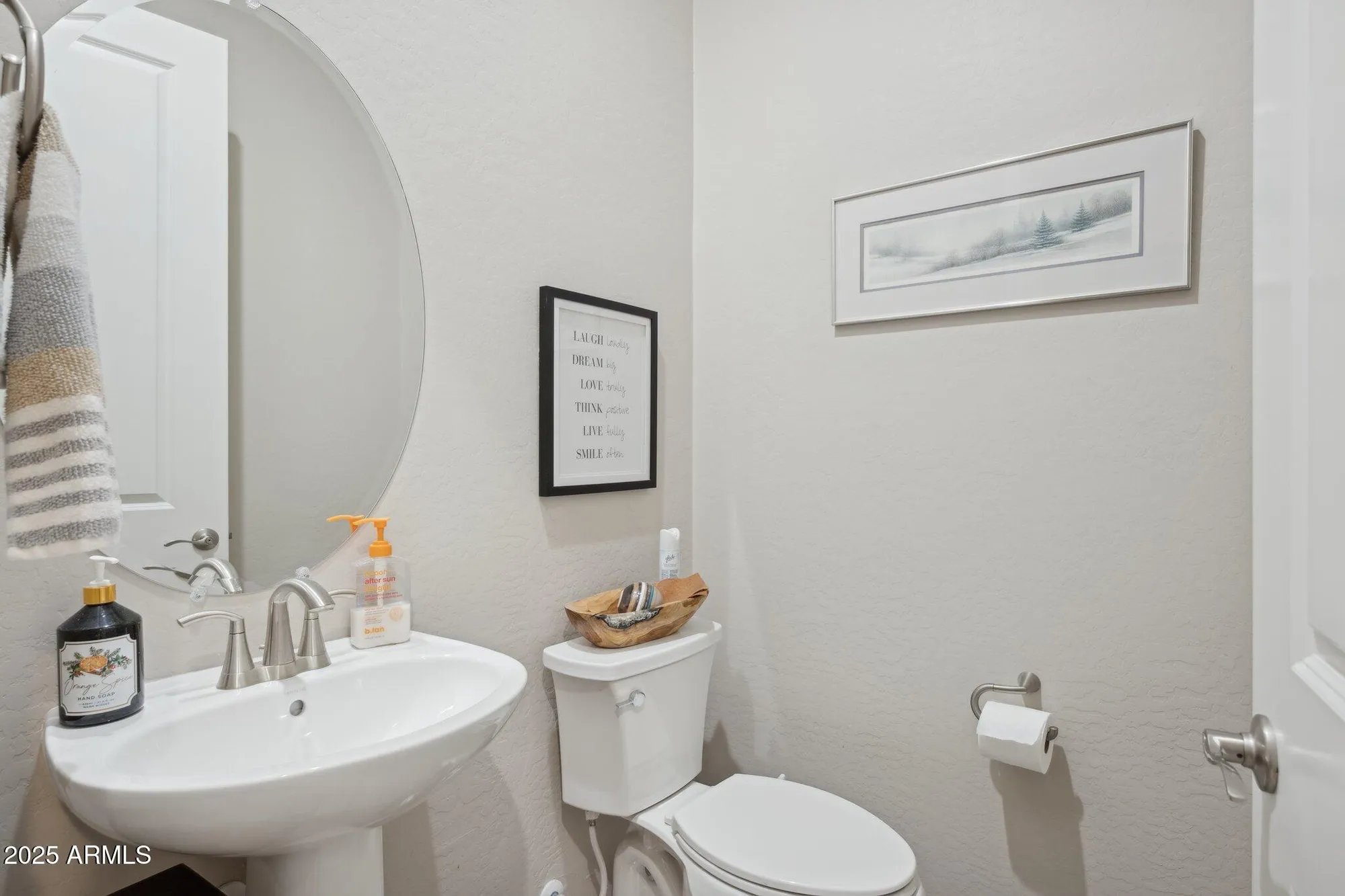 Property Slideshow image 20 of 41 | 42197 w rosewood ln, Maricopa, AZ, 85138