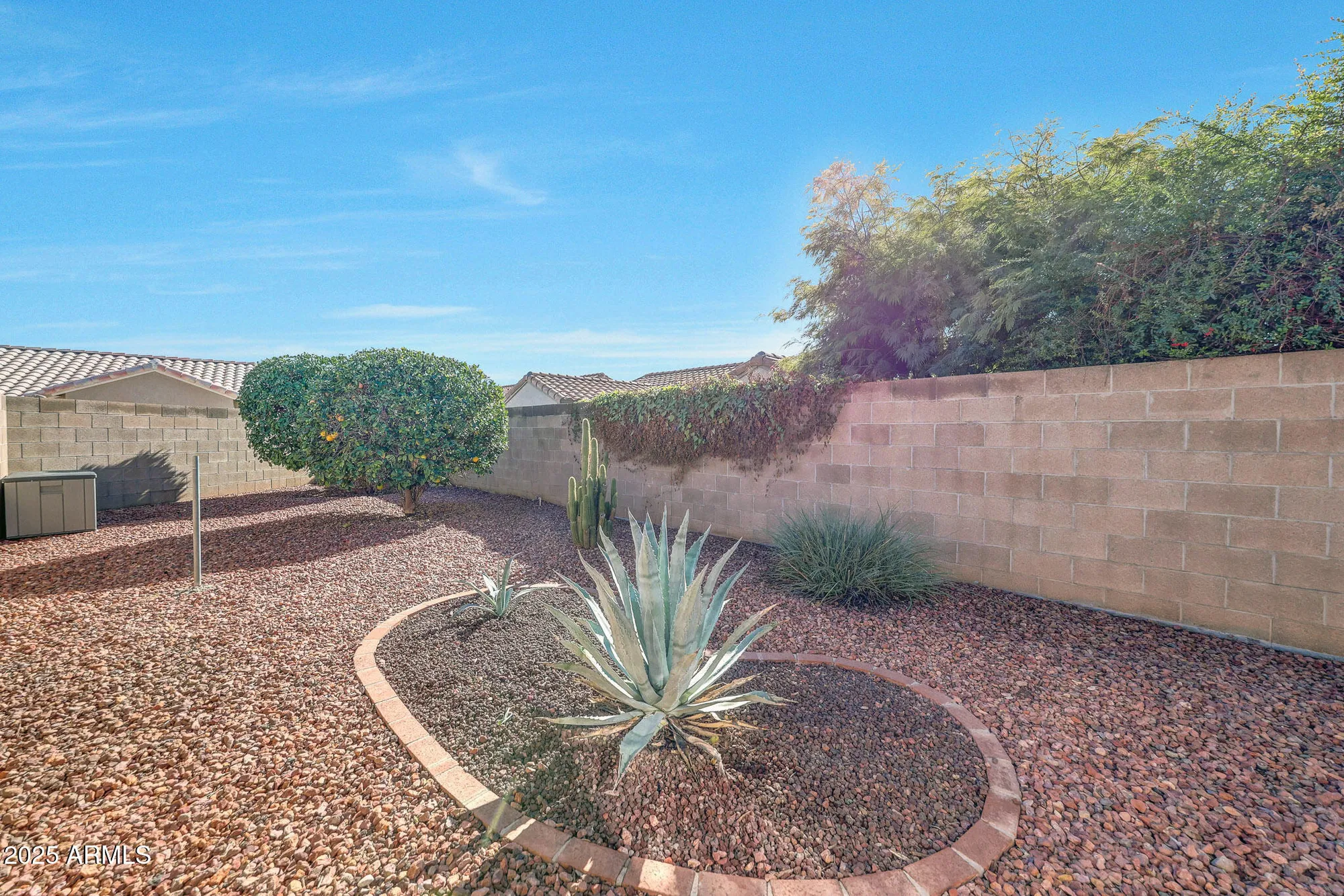 Property Slideshow image 32 of 44 | 16137 w greystone dr, Sun City West, AZ, 85375