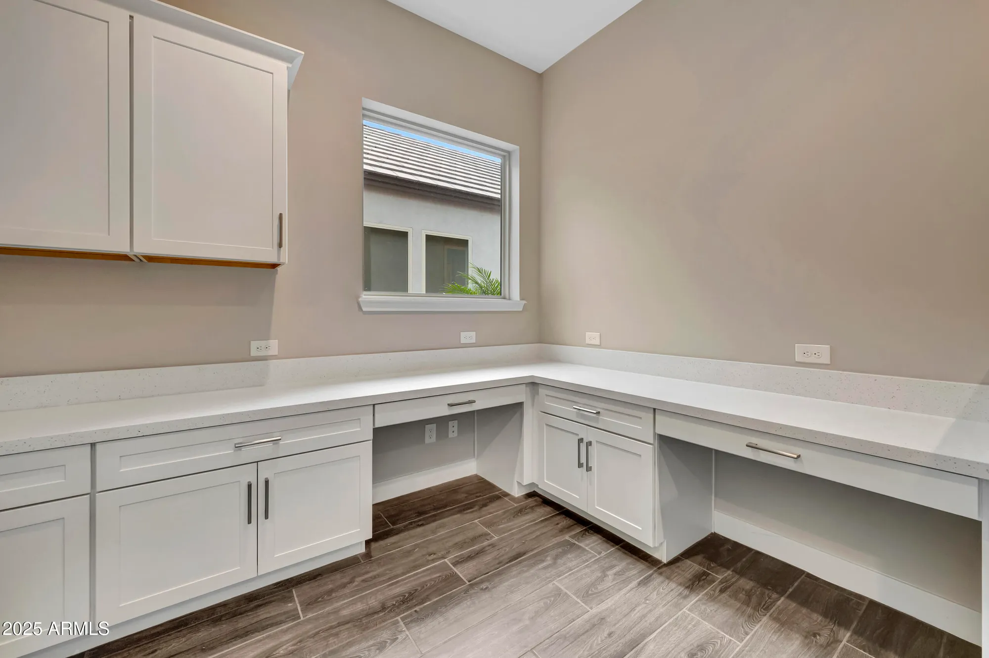 Property Slideshow image 8 of 27 | 20658 w berridge ln, Buckeye, AZ, 85396