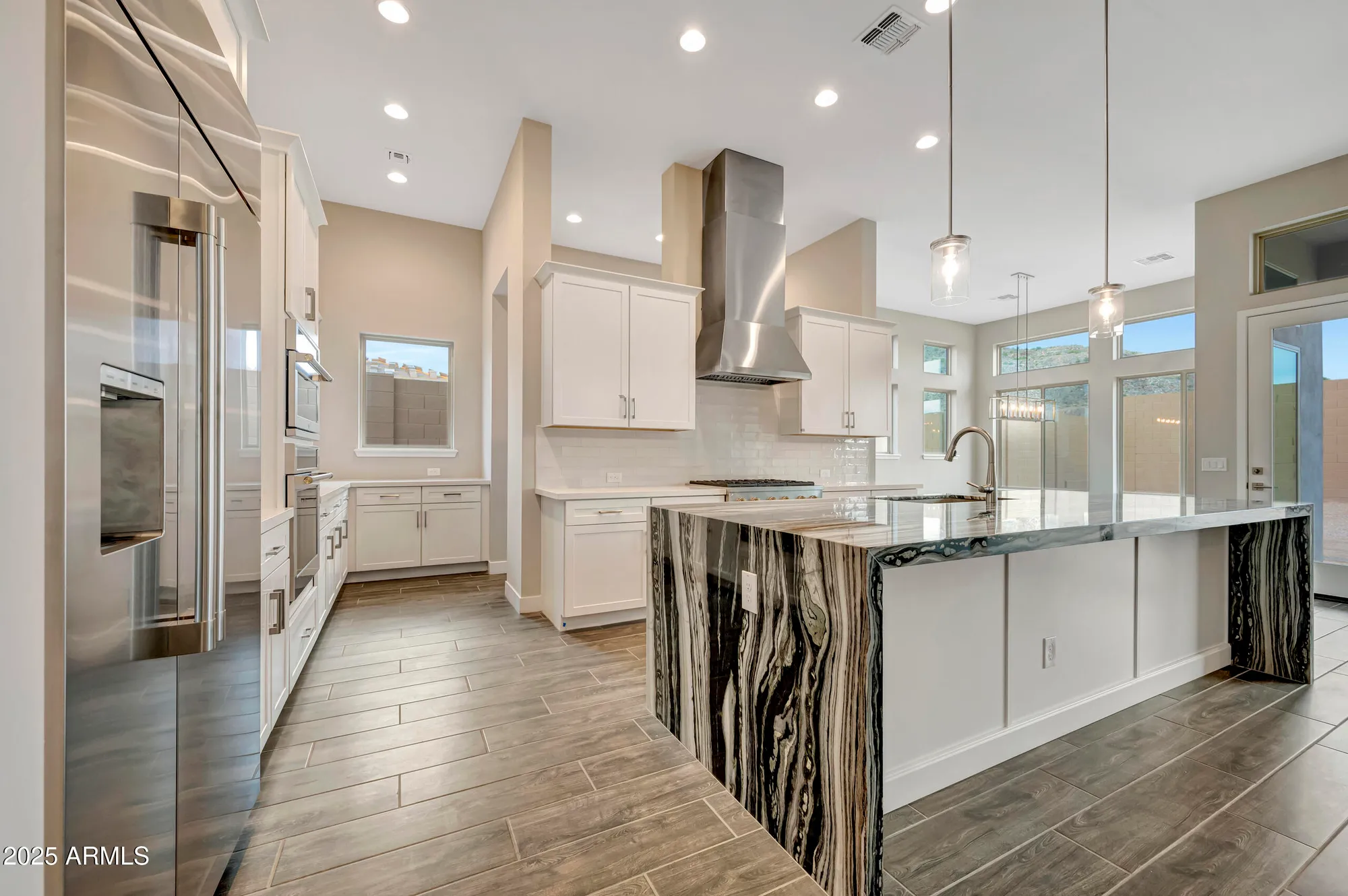 Property Slideshow image 6 of 27 | 20658 w berridge ln, Buckeye, AZ, 85396