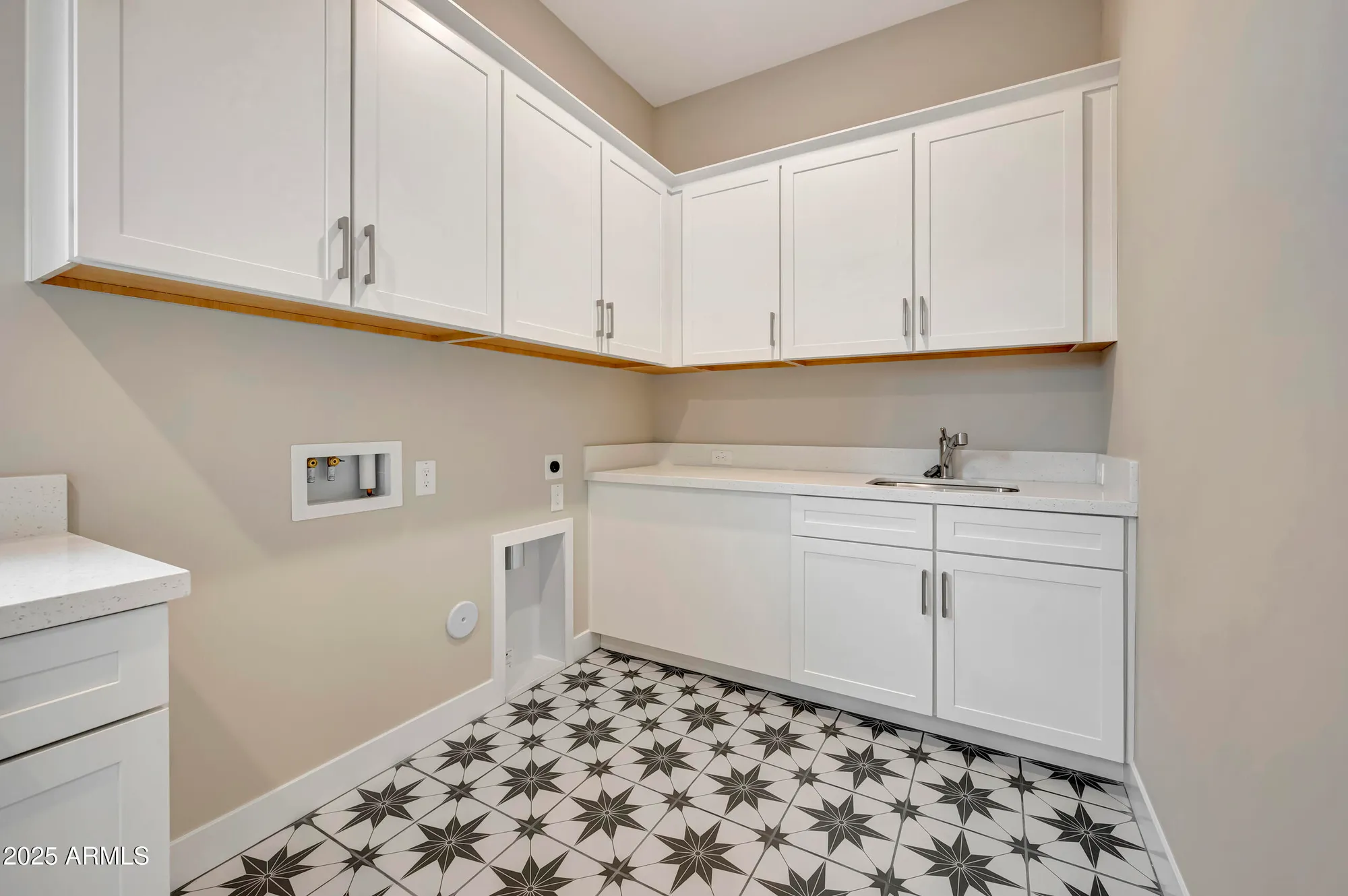 Property Slideshow image 7 of 27 | 20658 w berridge ln, Buckeye, AZ, 85396