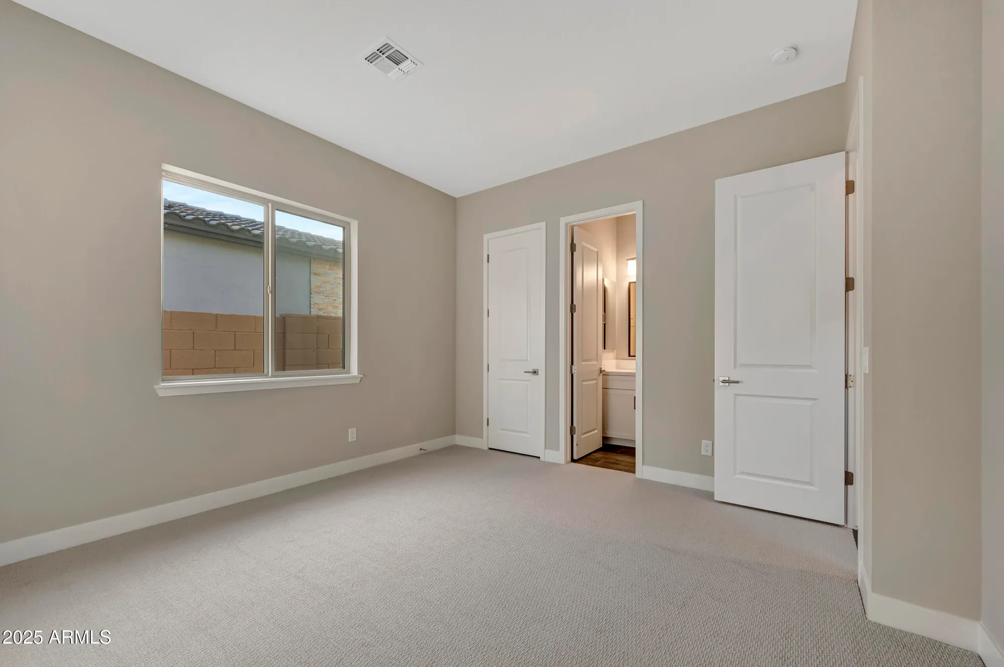 Property Slideshow image 15 of 27 | 20658 w berridge ln, Buckeye, AZ, 85396