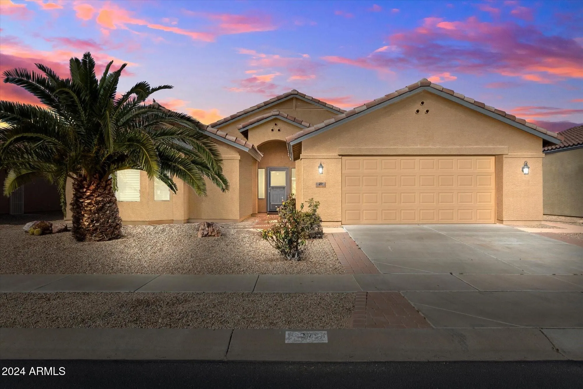 Property Slideshow image 3 of 38 | 27 n agua fria ln, Casa Grande, AZ, 85194