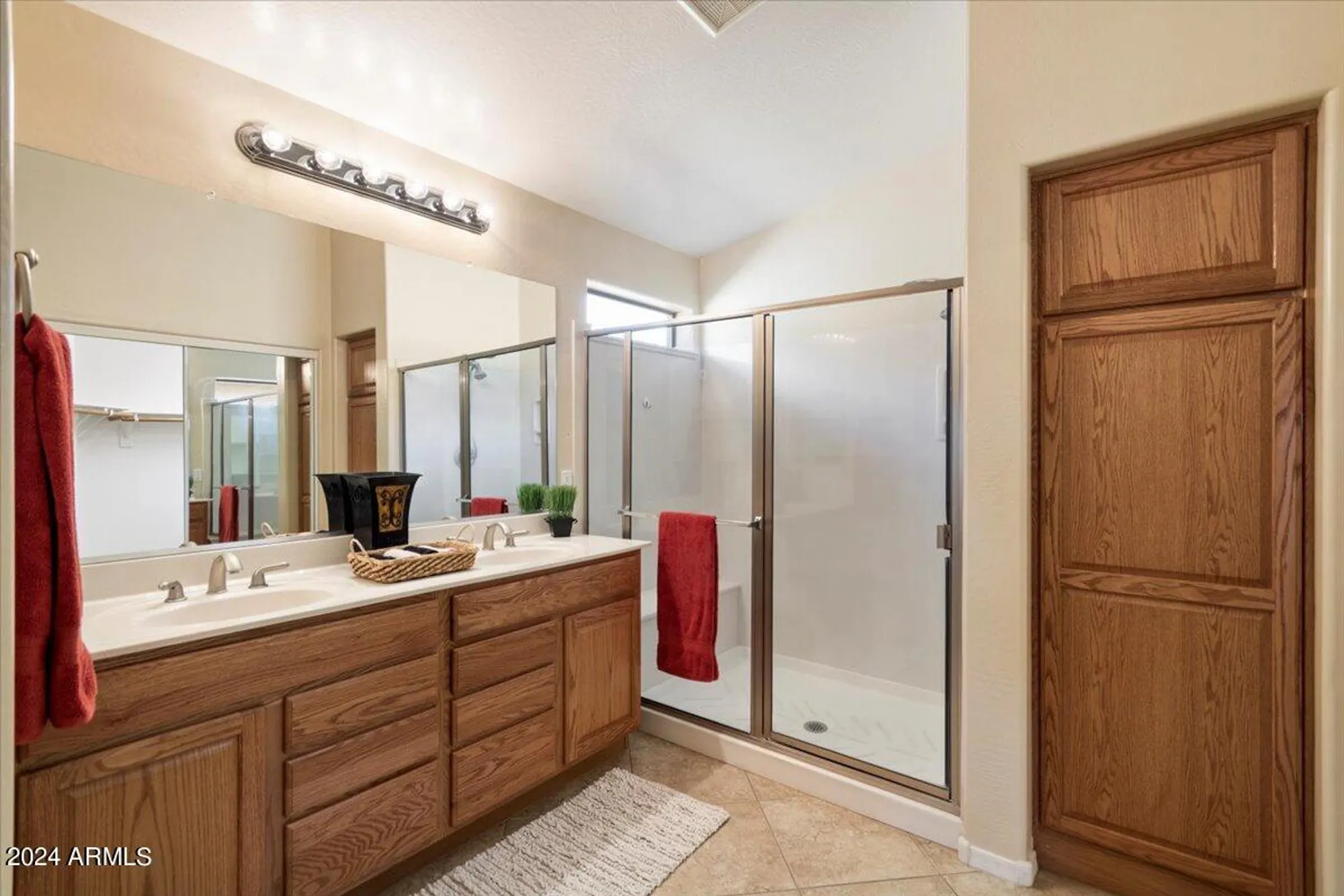 Property Slideshow image 19 of 38 | 27 n agua fria ln, Casa Grande, AZ, 85194