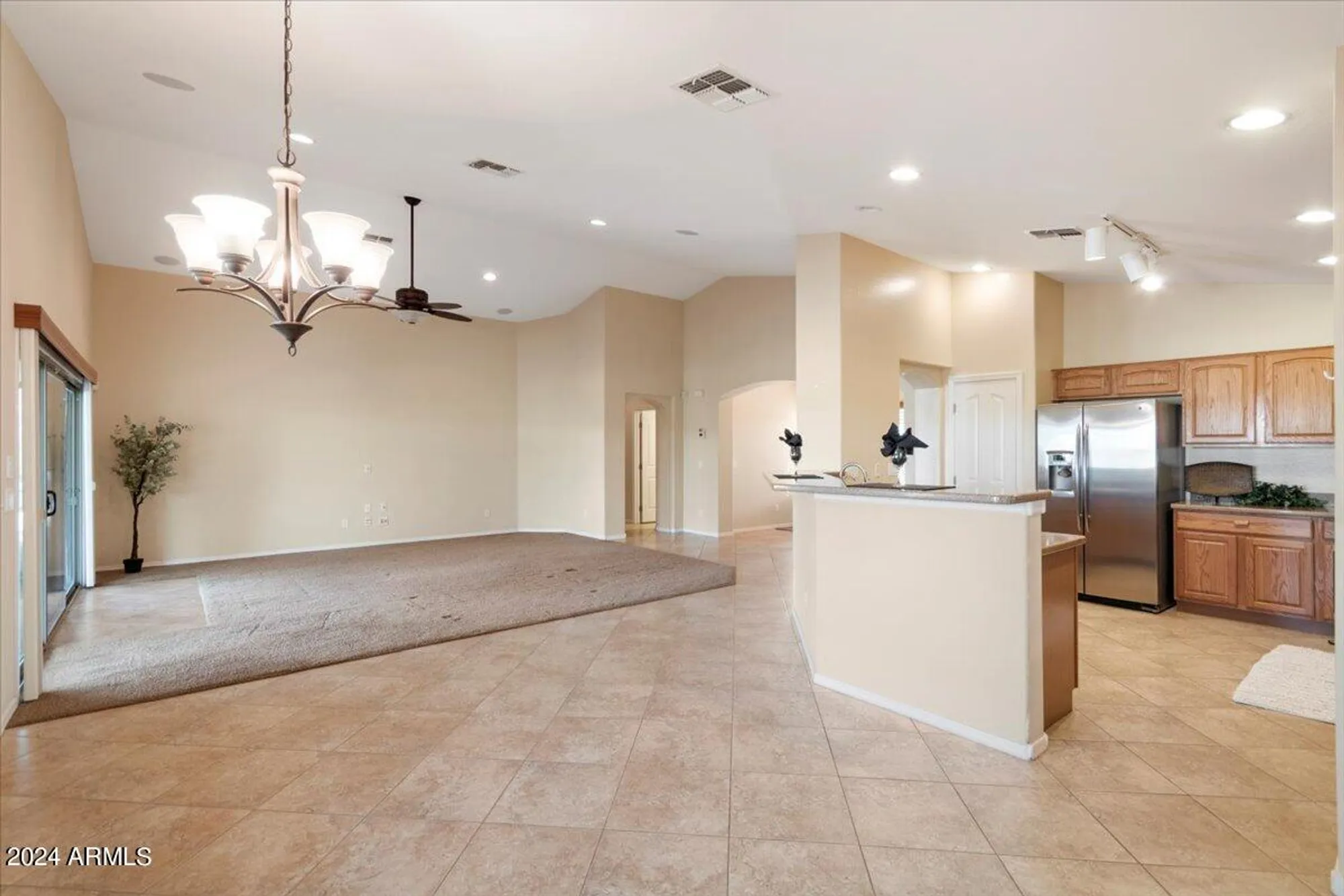 Property Slideshow image 28 of 38 | 27 n agua fria ln, Casa Grande, AZ, 85194