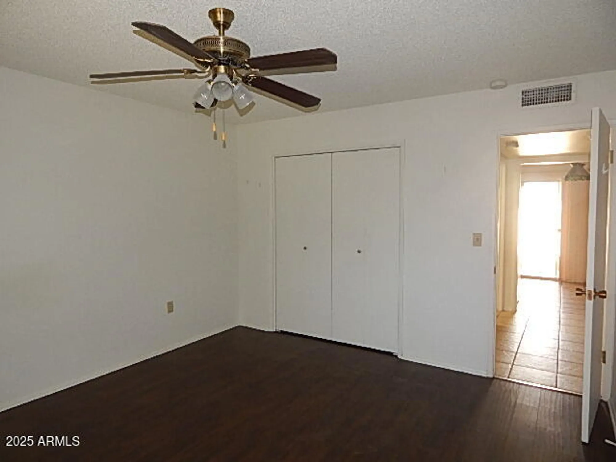 Property Slideshow image 5 of 10 | 10569 w coggins dr, Sun City, AZ, 85351