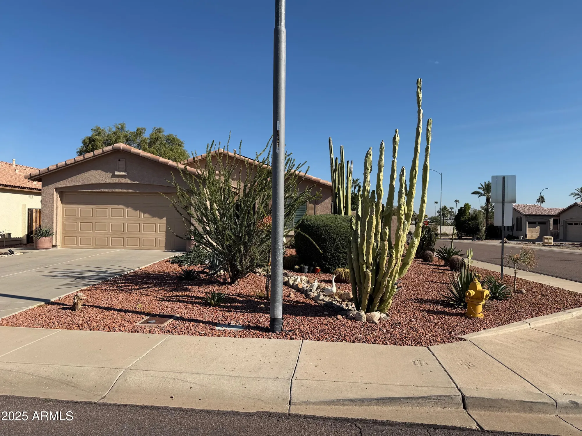Property Slideshow image 31 of 33 | 19535 n 107th dr, Peoria, AZ, 85373