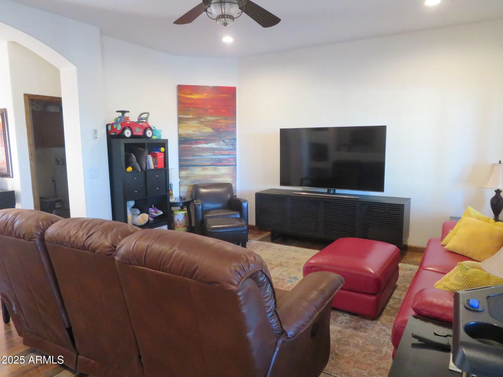 Property Slideshow image 9 of 44 | 2727 glengarry way, Sierra Vista, AZ, 85650