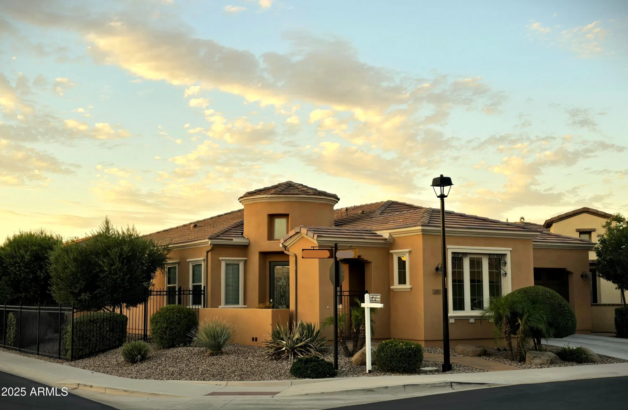 Property Slideshow image 1 of 72 | 40 e camellia way, Queen Creek, AZ, 85140