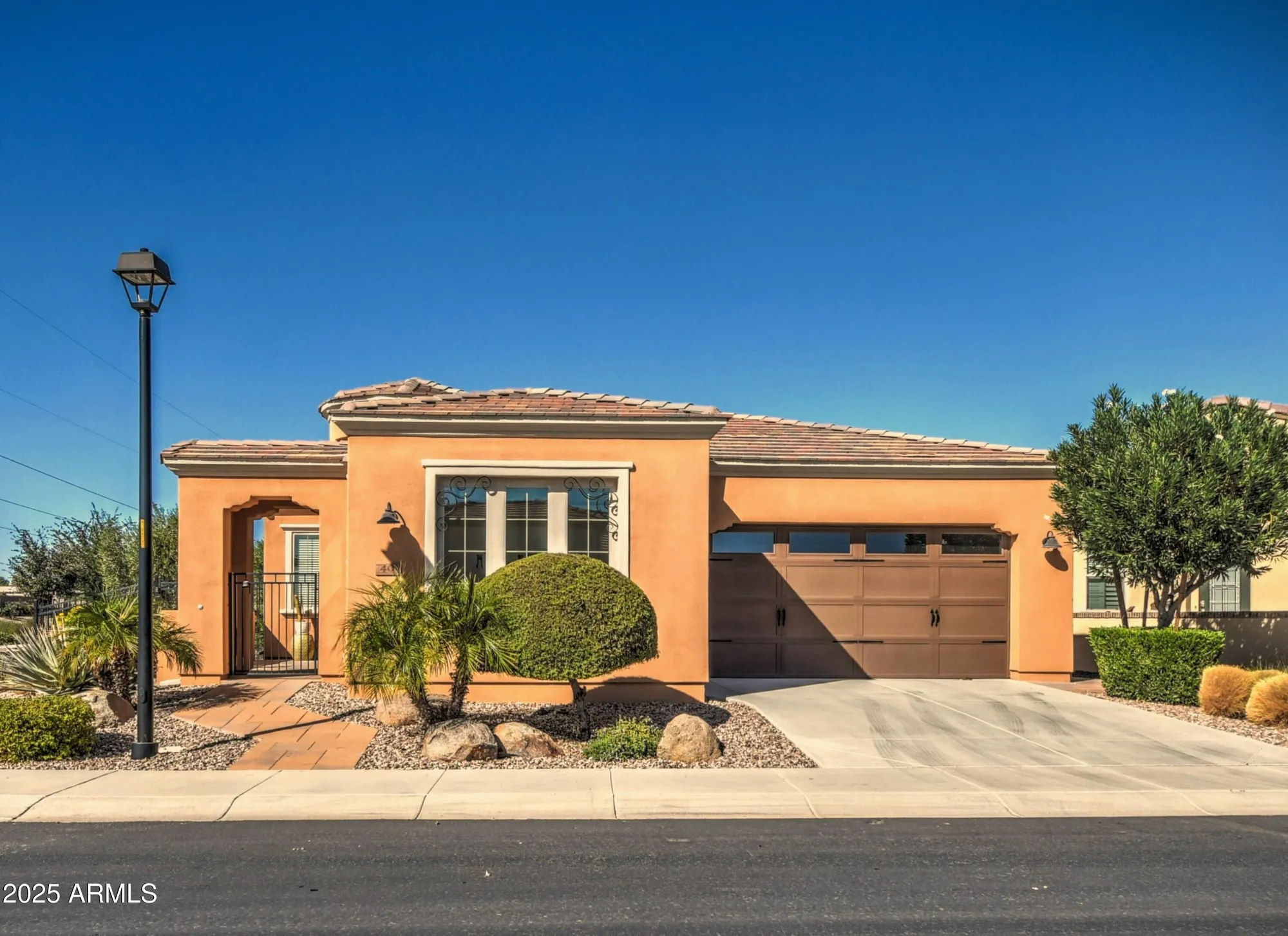 Property Slideshow image 2 of 72 | 40 e camellia way, Queen Creek, AZ, 85140