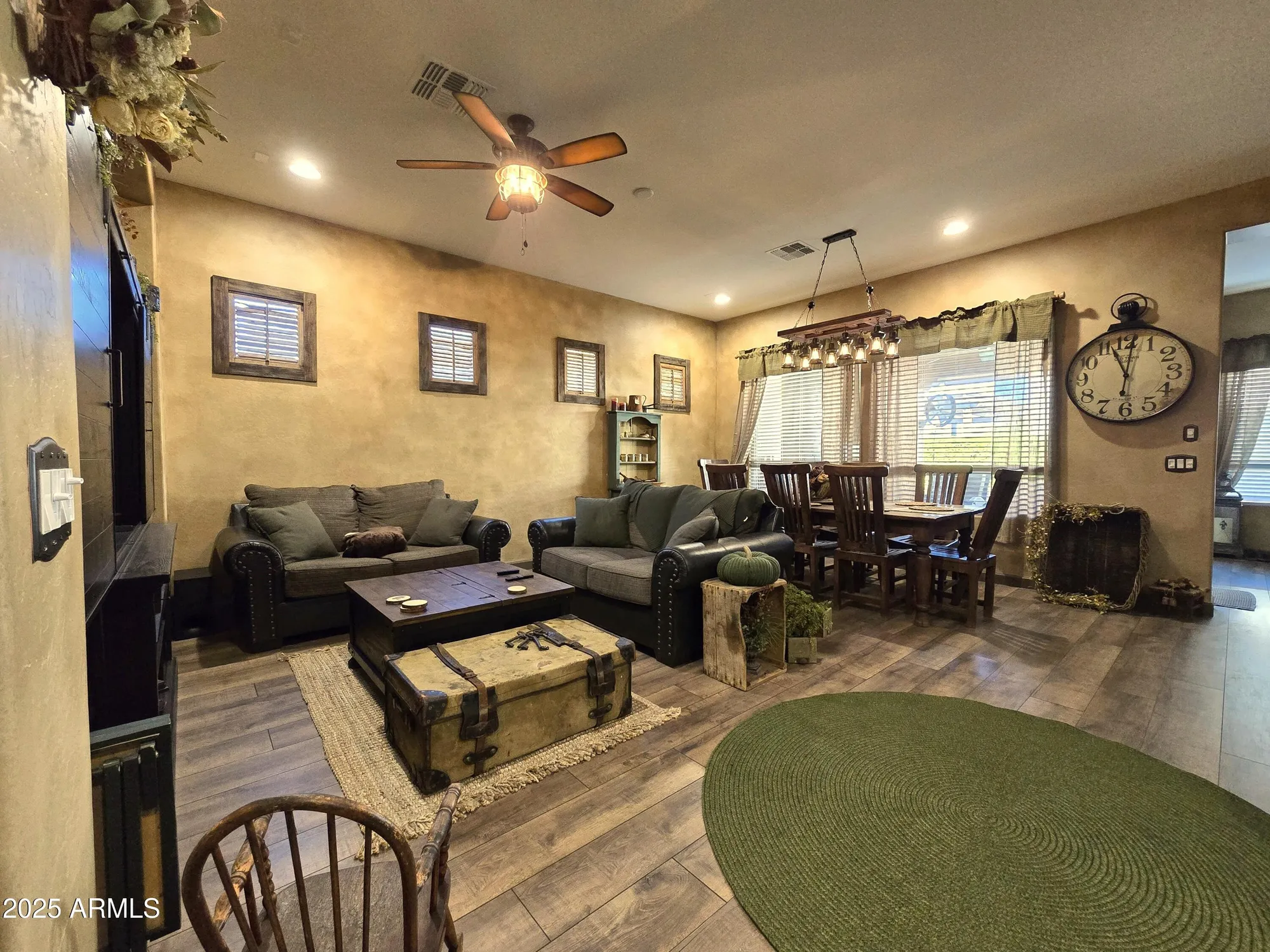 Property Slideshow image 19 of 72 | 40 e camellia way, Queen Creek, AZ, 85140