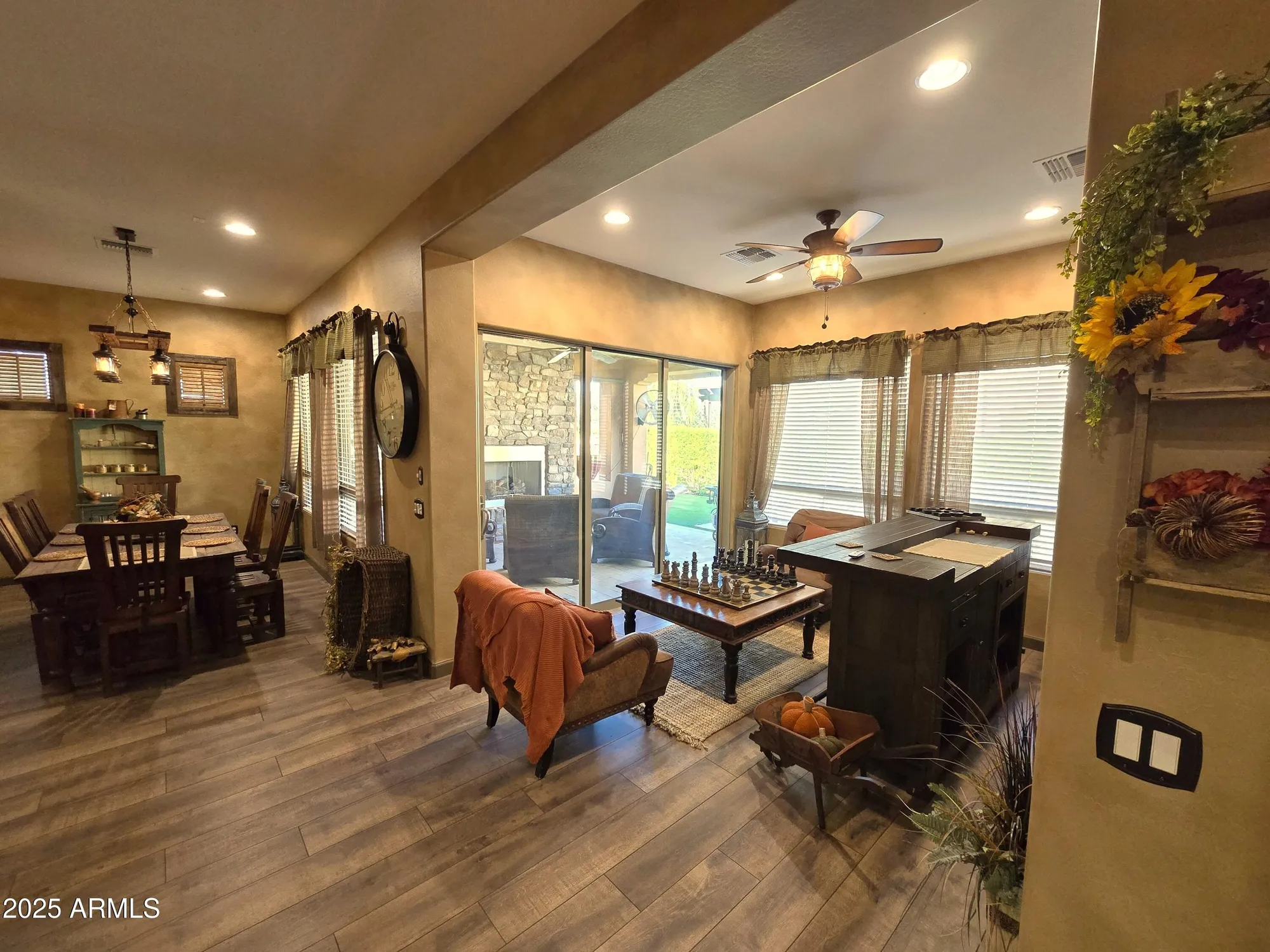 Property Slideshow image 23 of 72 | 40 e camellia way, Queen Creek, AZ, 85140
