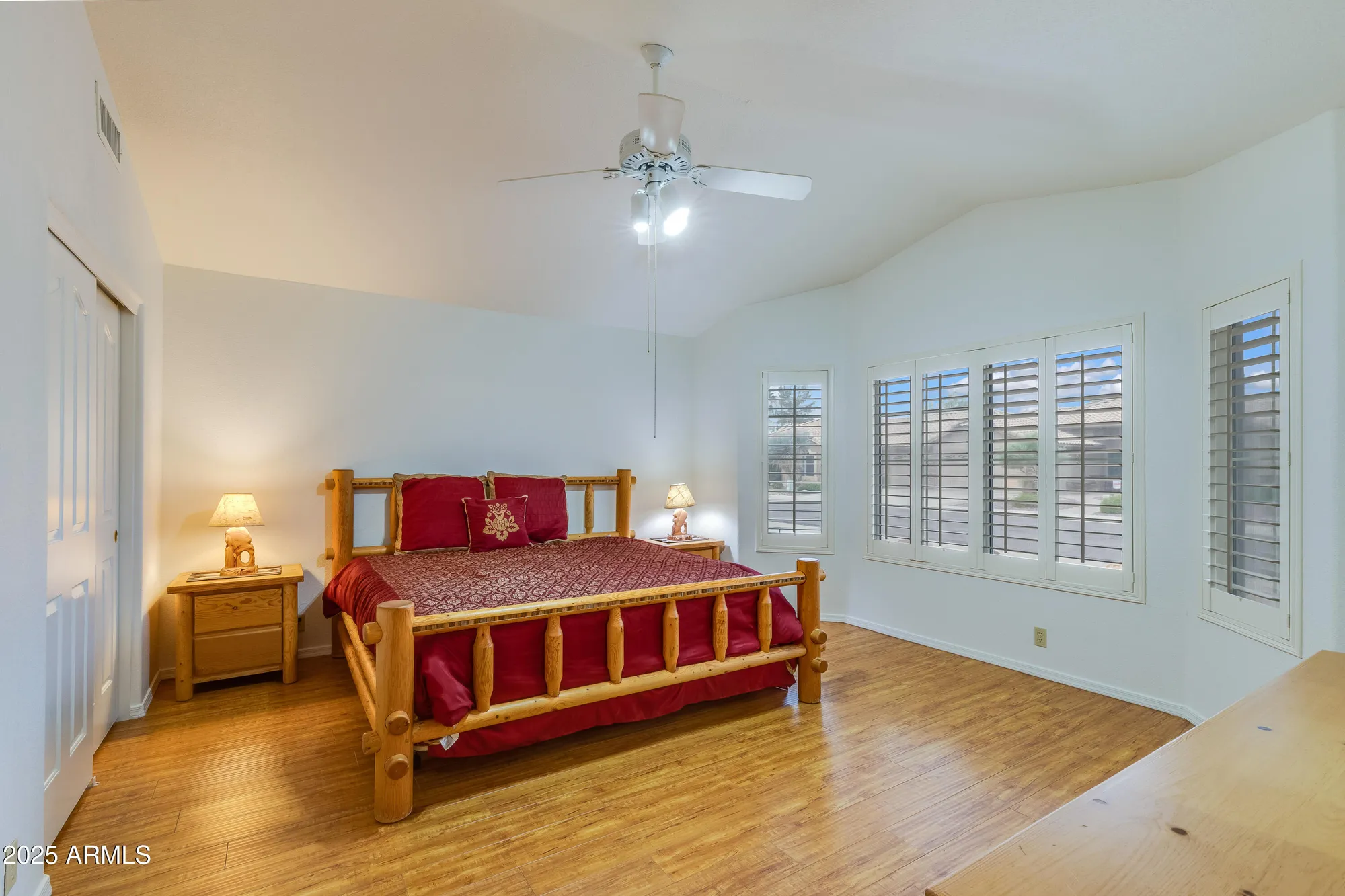 Property Slideshow image 14 of 18 | 18913 n 88th dr, Peoria, AZ, 85382