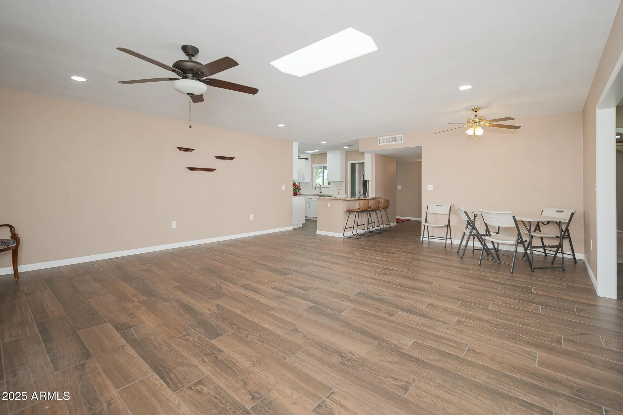 Property Slideshow image 21 of 48 | 10870 w clair dr, Sun City, AZ, 85351