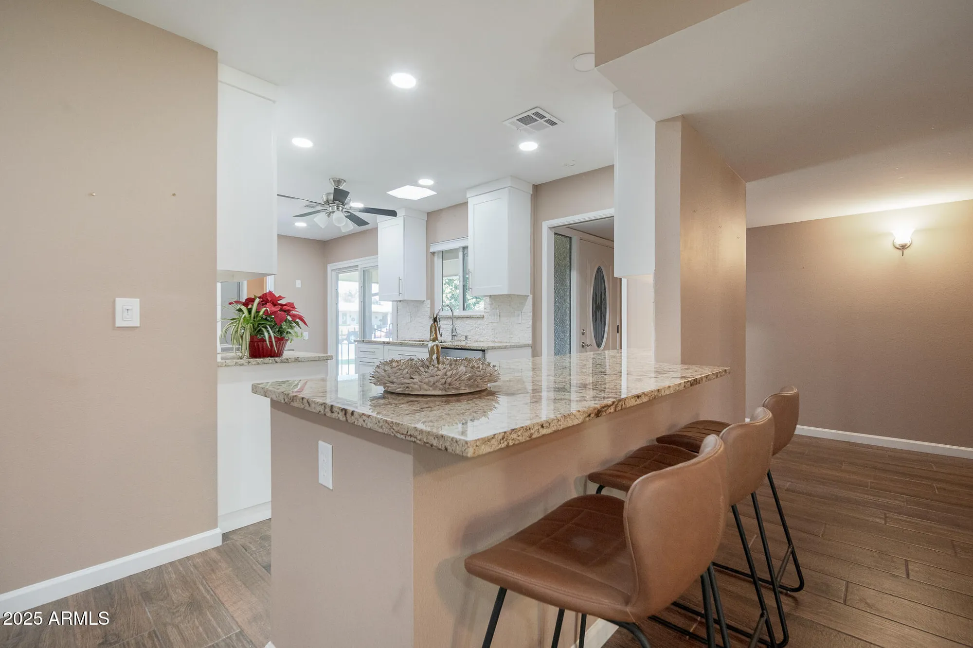 Property Slideshow image 14 of 48 | 10870 w clair dr, Sun City, AZ, 85351