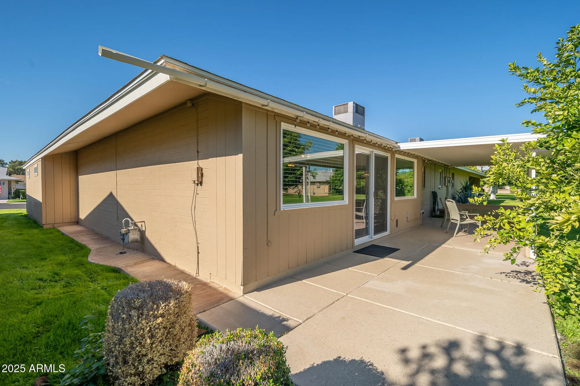 Property Slideshow image 11 of 48 | 10870 w clair dr, Sun City, AZ, 85351