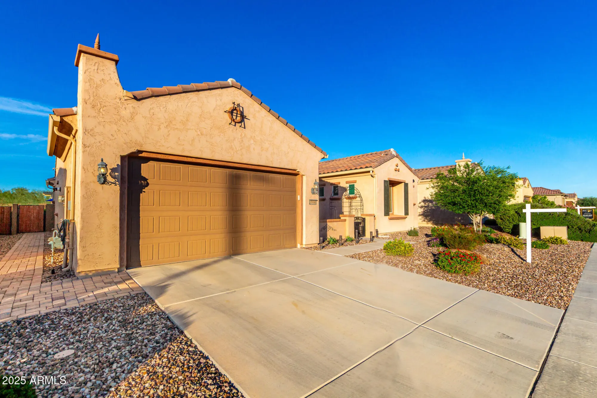 Property Slideshow image 11 of 104 | 7866 w willow way, Florence, AZ, 85132