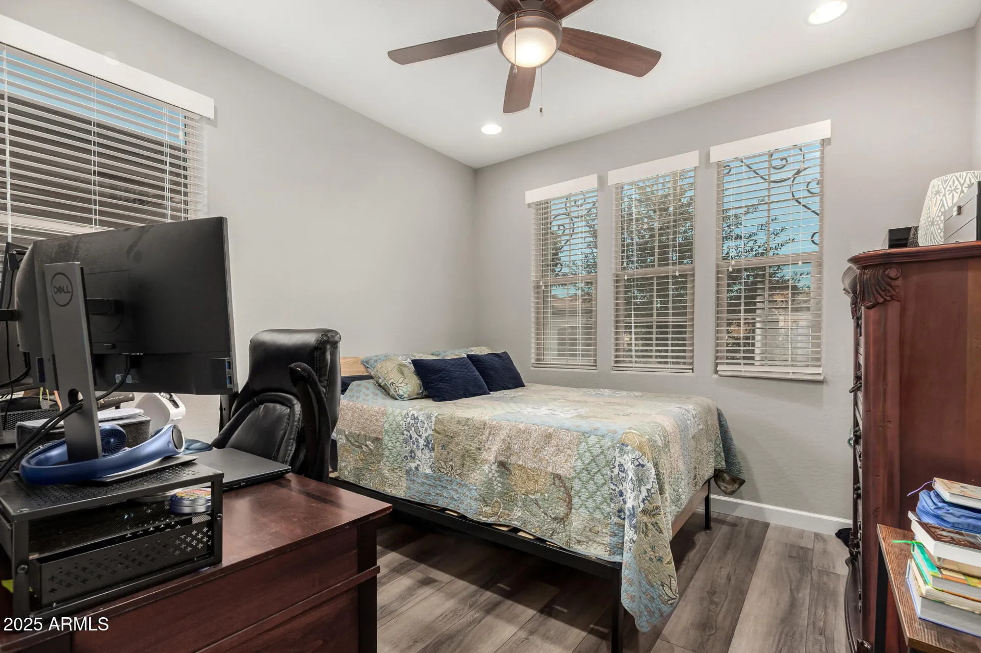 Property Slideshow image 12 of 34 | 649 e veterans way, Queen Creek, AZ, 85140