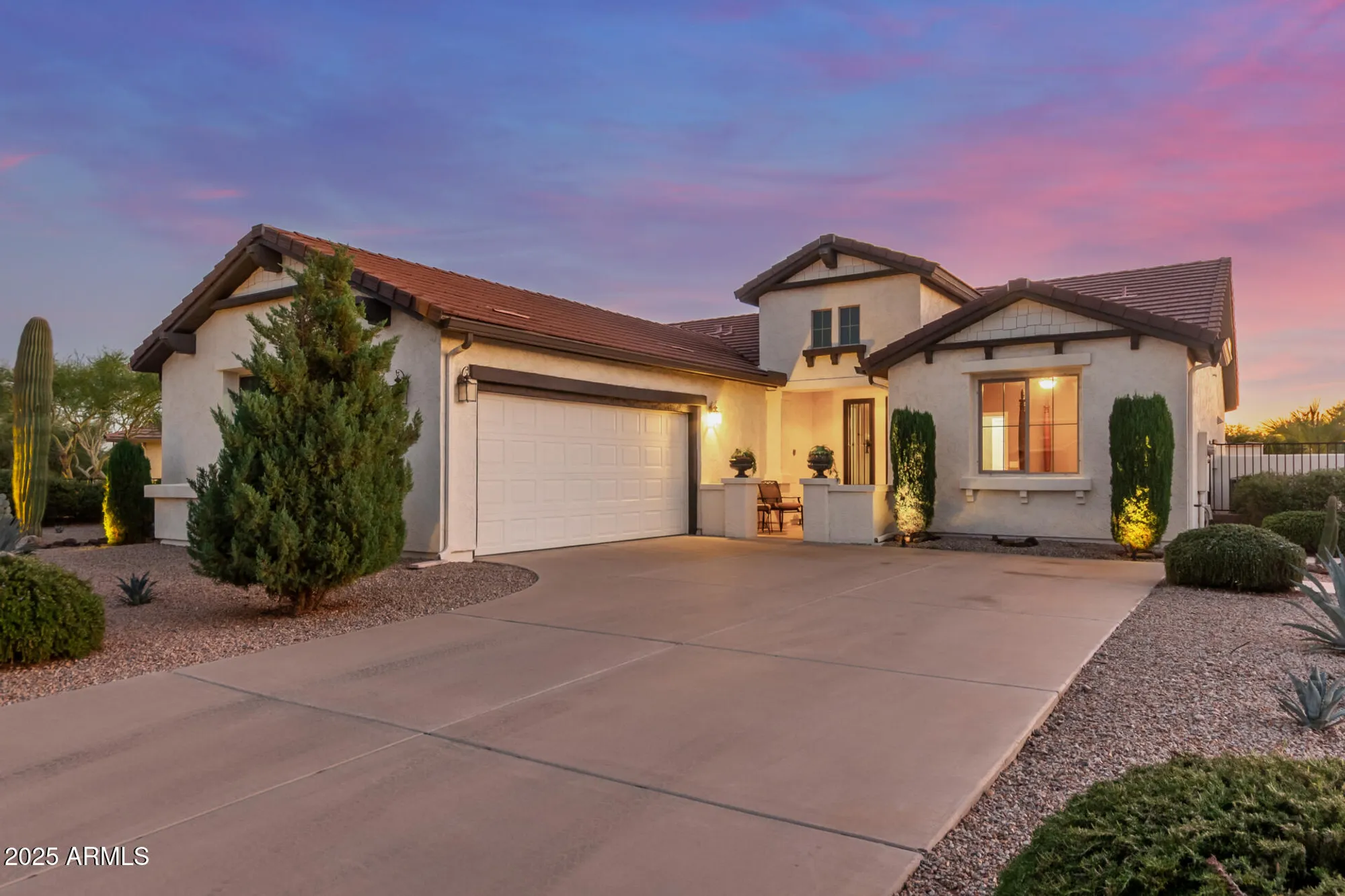 Property Slideshow image 1 of 72 | 1095 w desert aster rd, San Tan Valley, AZ, 85143