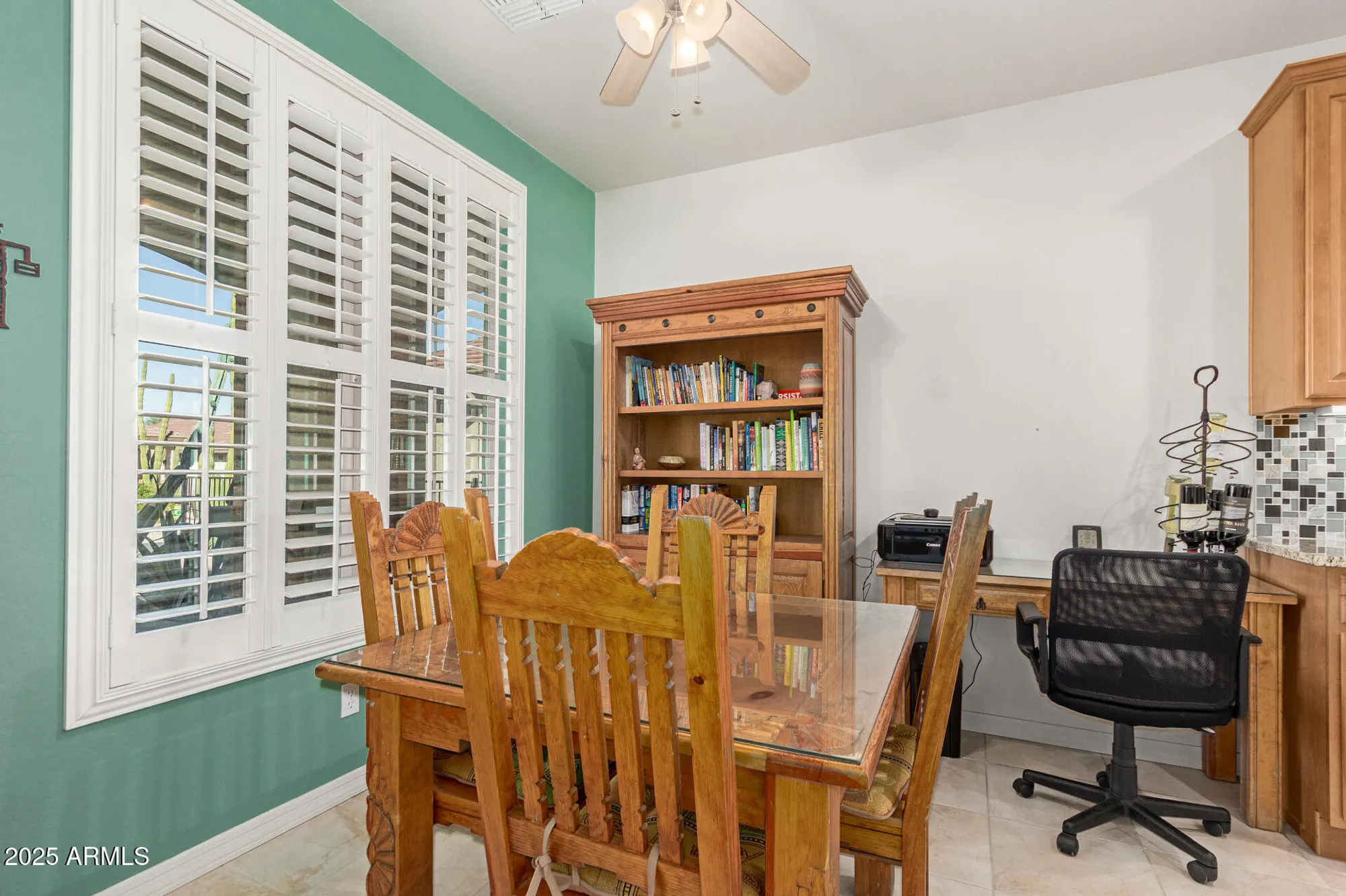 Property Slideshow image 9 of 50 | 32177 n echo canyon rd, San Tan Valley, AZ, 85143