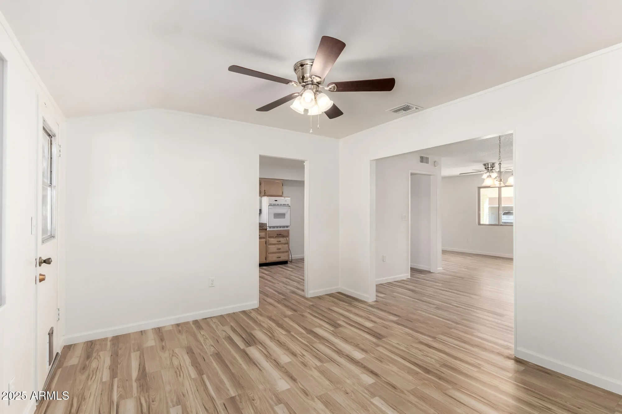 Property Slideshow image 10 of 22 | 10724 w camelot cir, Sun City, AZ, 85351