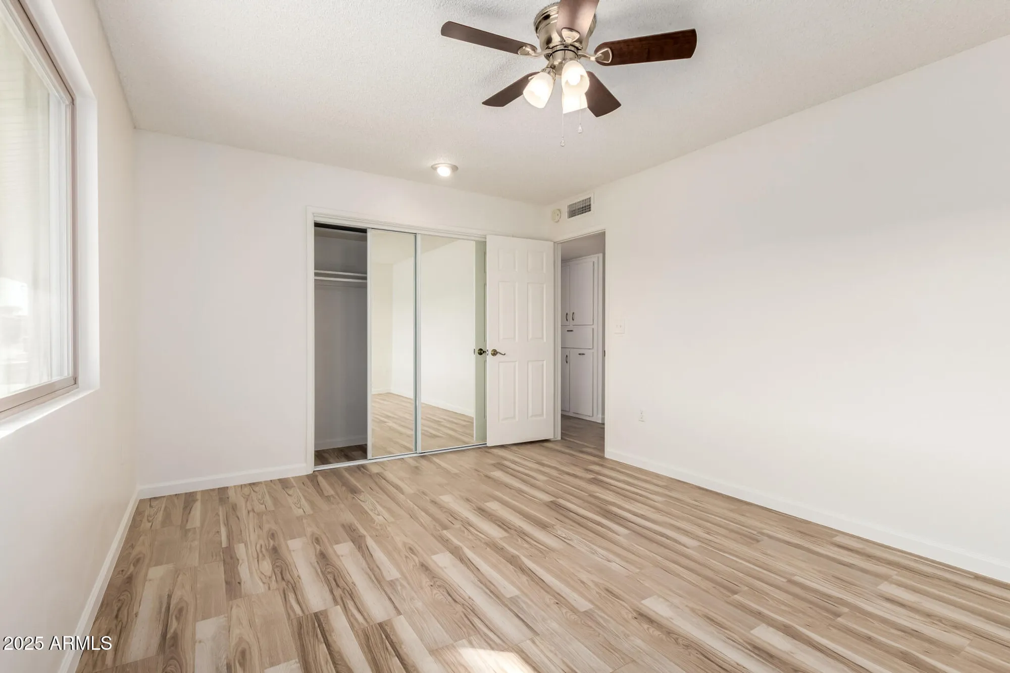 Property Slideshow image 14 of 22 | 10724 w camelot cir, Sun City, AZ, 85351