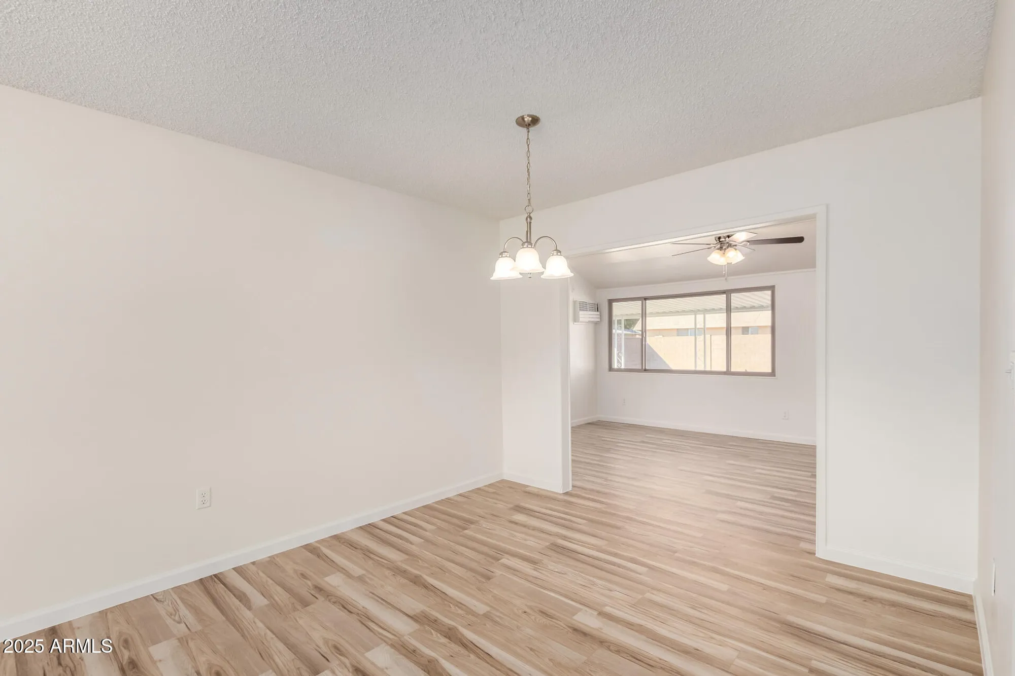 Property Slideshow image 9 of 22 | 10724 w camelot cir, Sun City, AZ, 85351