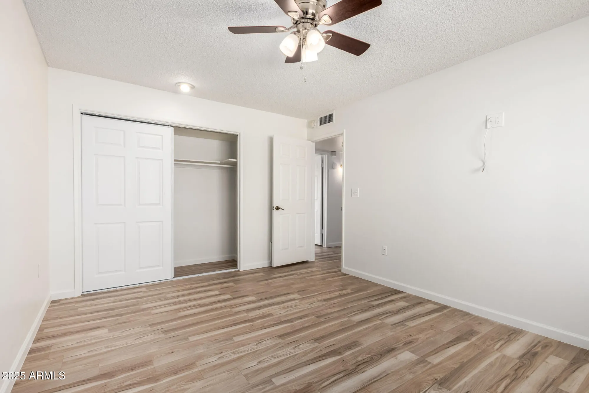 Property Slideshow image 17 of 22 | 10724 w camelot cir, Sun City, AZ, 85351