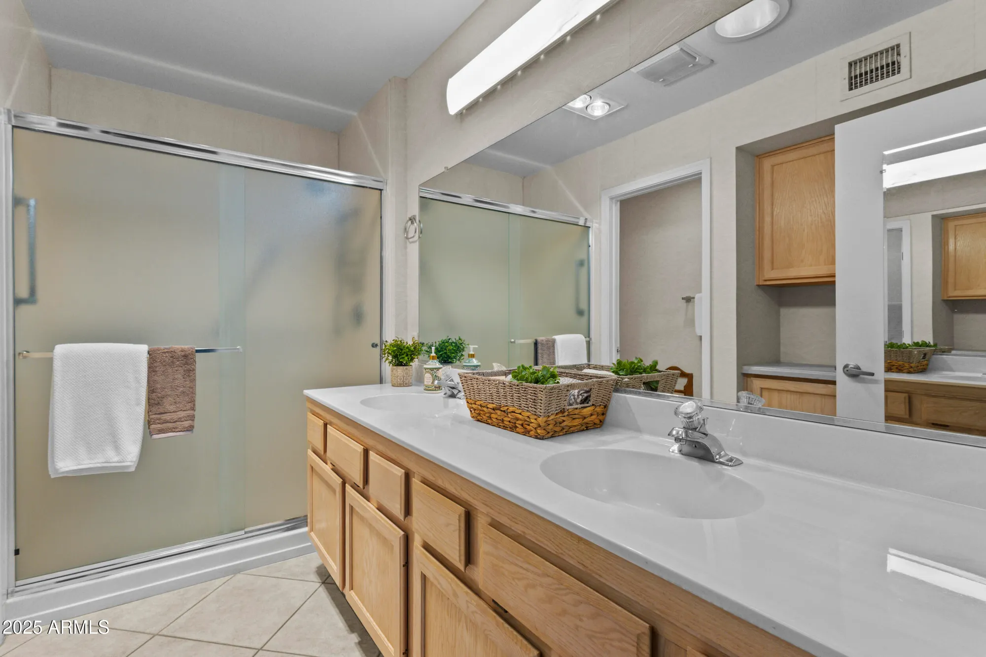 Property Slideshow image 14 of 47 | 19611 n 141st ave, Sun City West, AZ, 85375