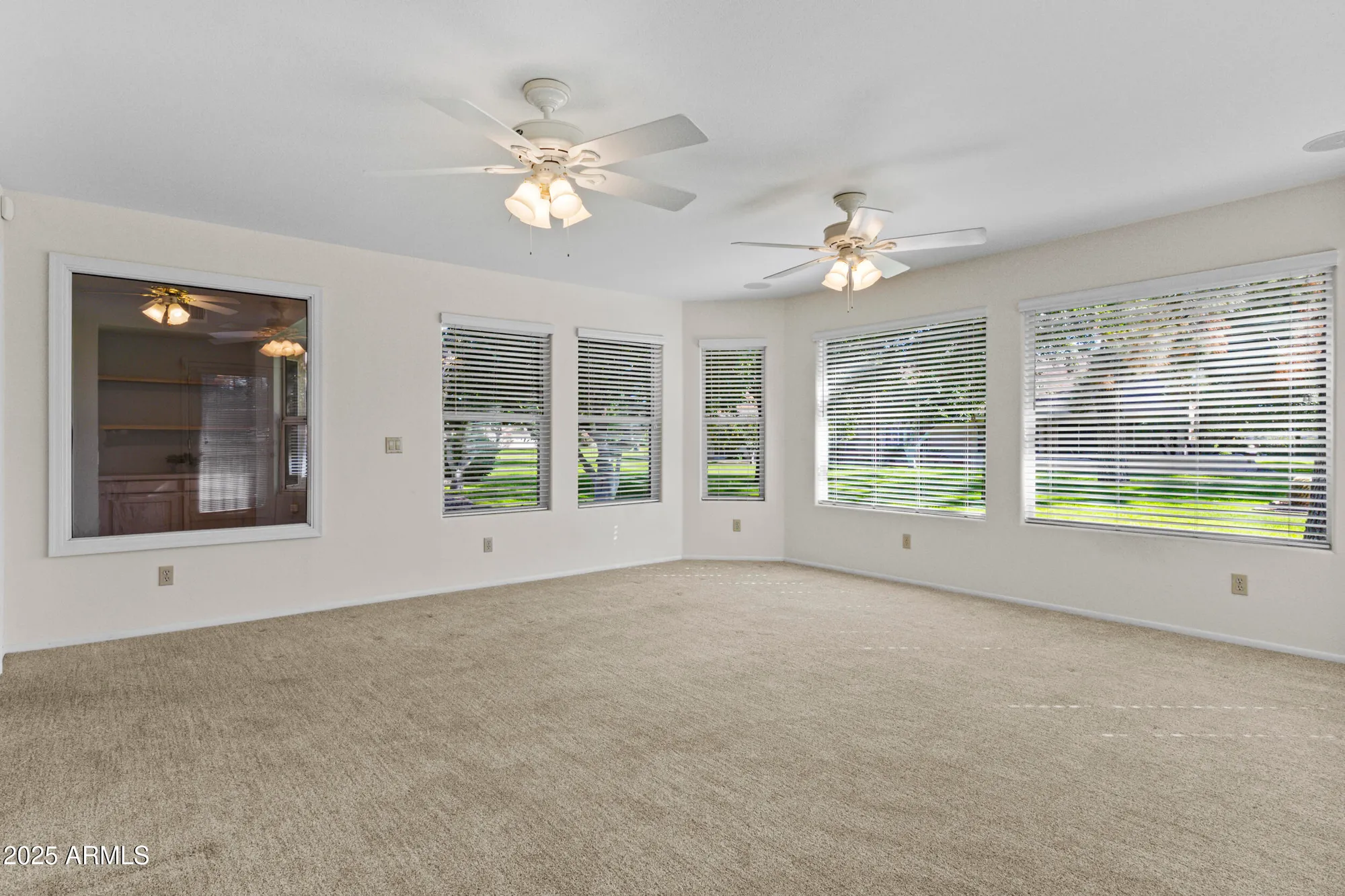 Property Slideshow image 17 of 47 | 19611 n 141st ave, Sun City West, AZ, 85375