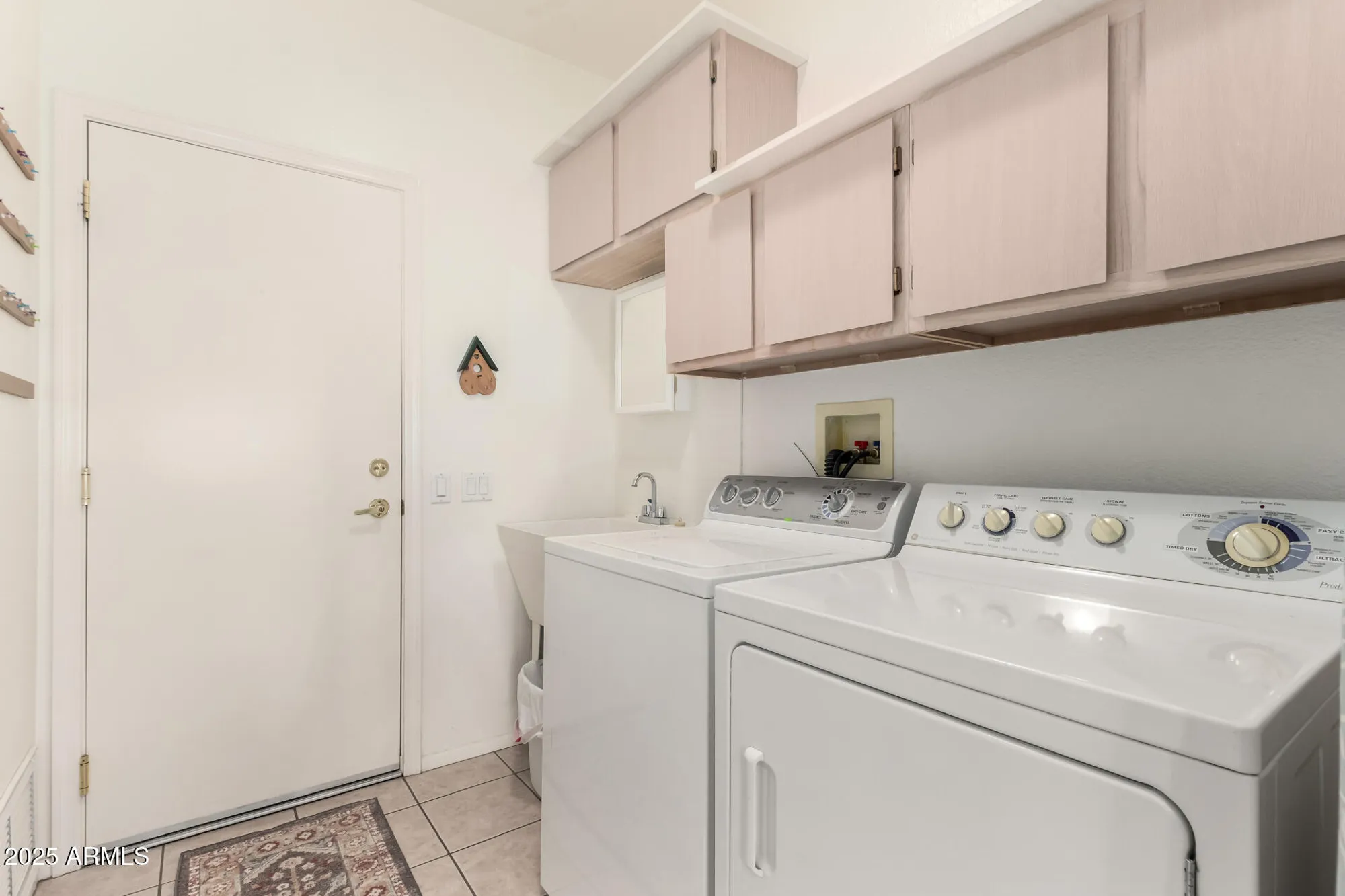 Property Slideshow image 22 of 27 | 16303 w sandia park dr, Surprise, AZ, 85374