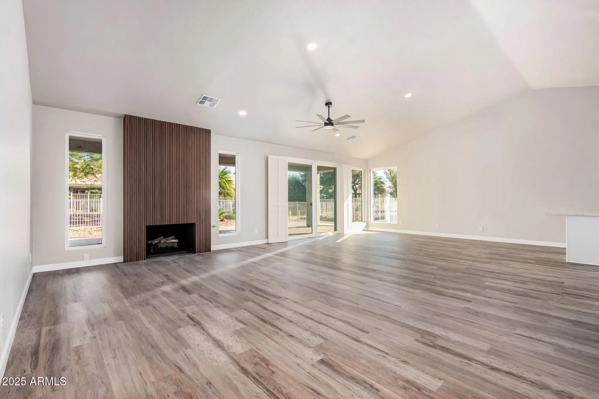 Property Slideshow image 5 of 48 | 9310 e crystal dr, Sun Lakes, AZ, 85248