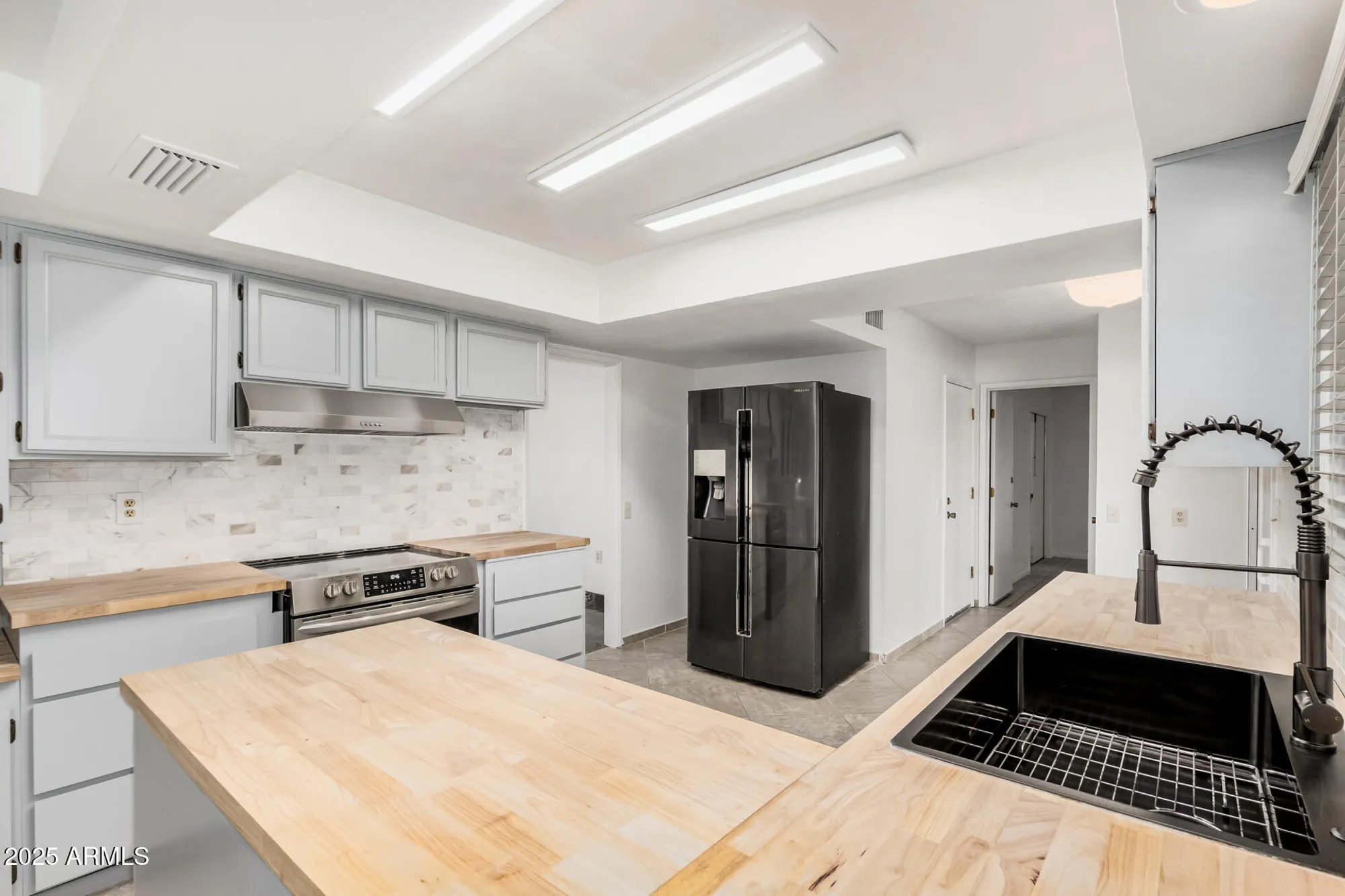 Property Slideshow image 12 of 40 | 13207 w mesa verde dr, Sun City West, AZ, 85375