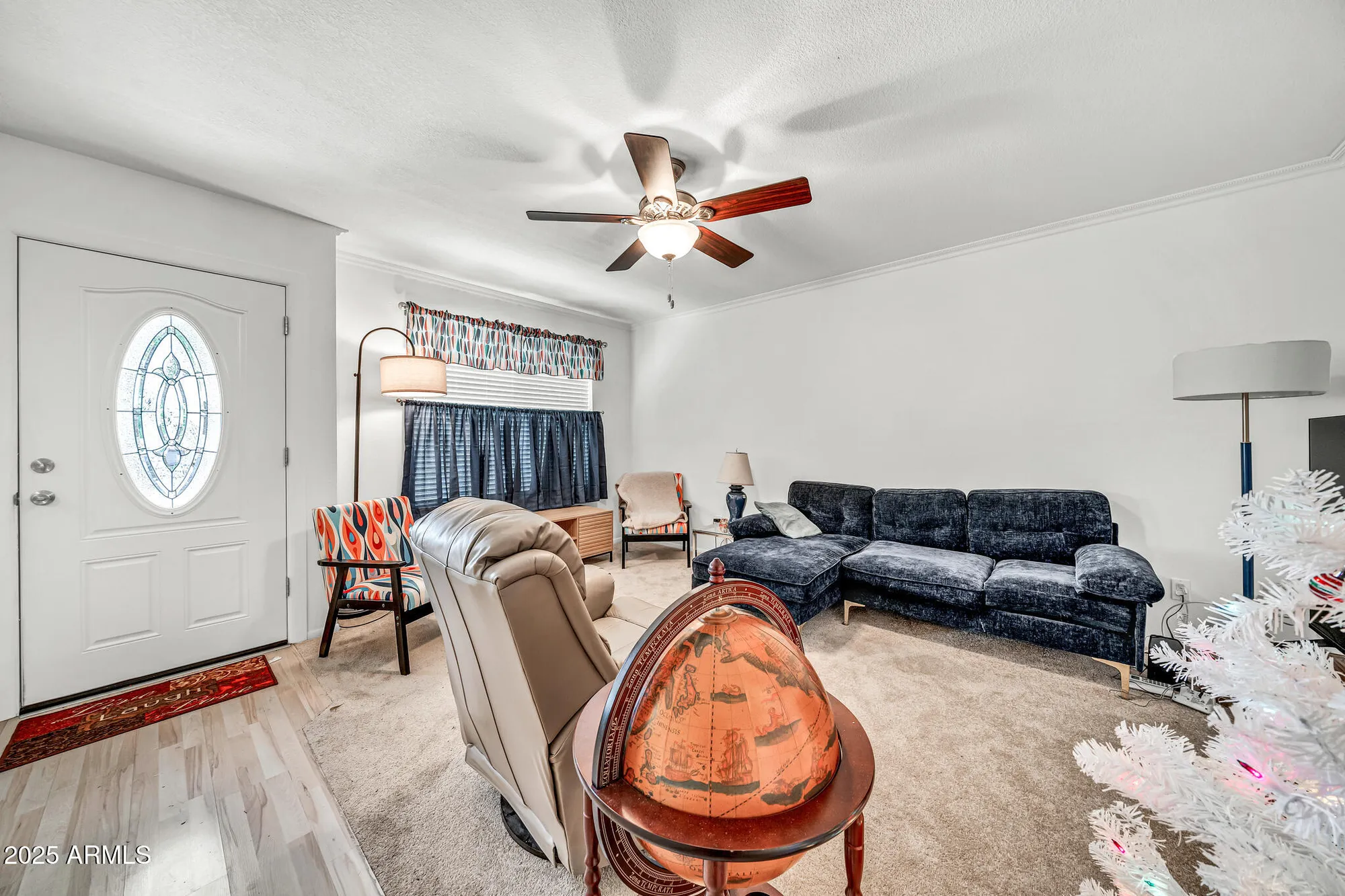 Property Slideshow image 9 of 39 | 10002 n 97th dr a, Peoria, AZ, 85345
