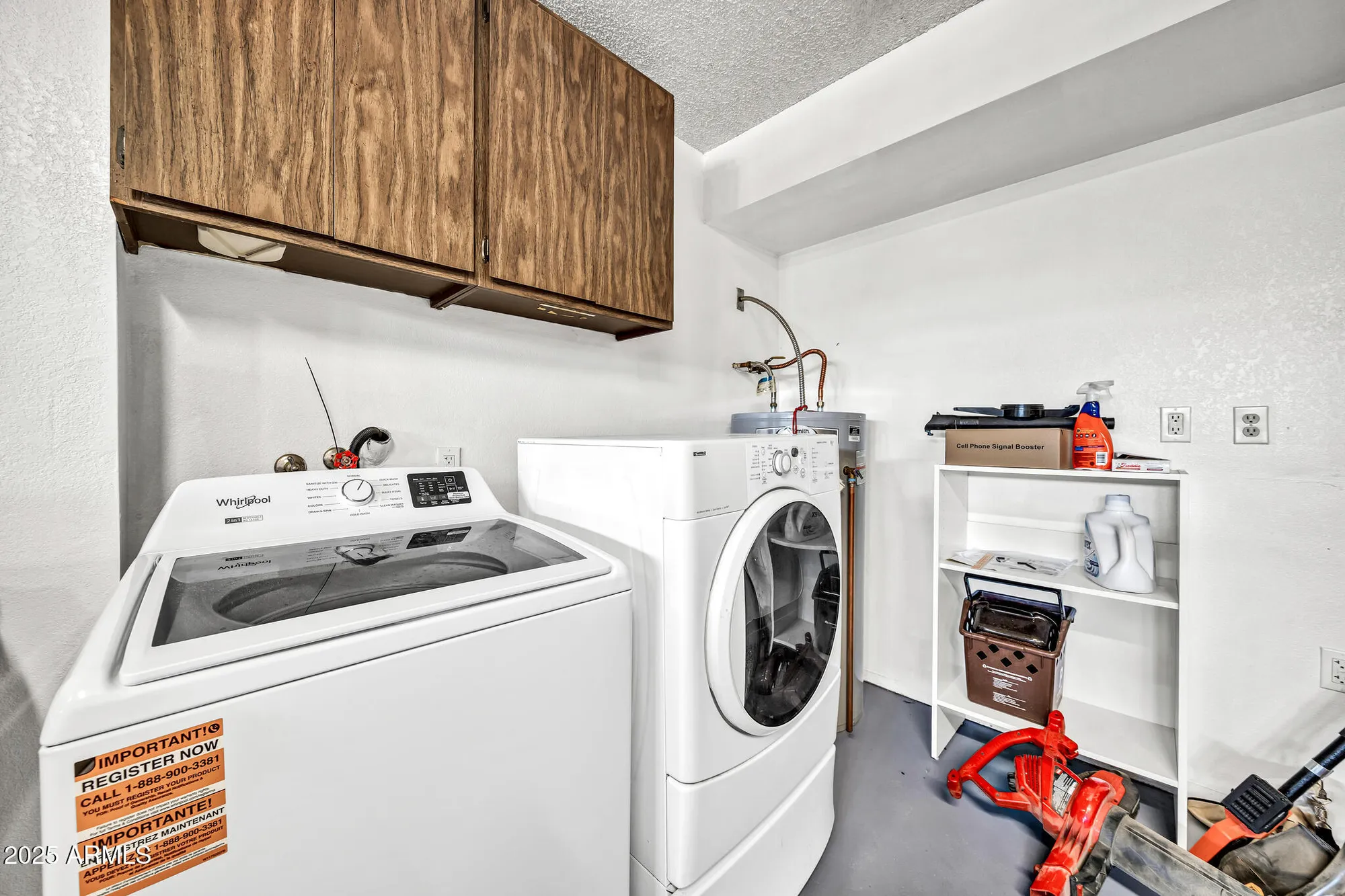 Property Slideshow image 19 of 39 | 10002 n 97th dr a, Peoria, AZ, 85345