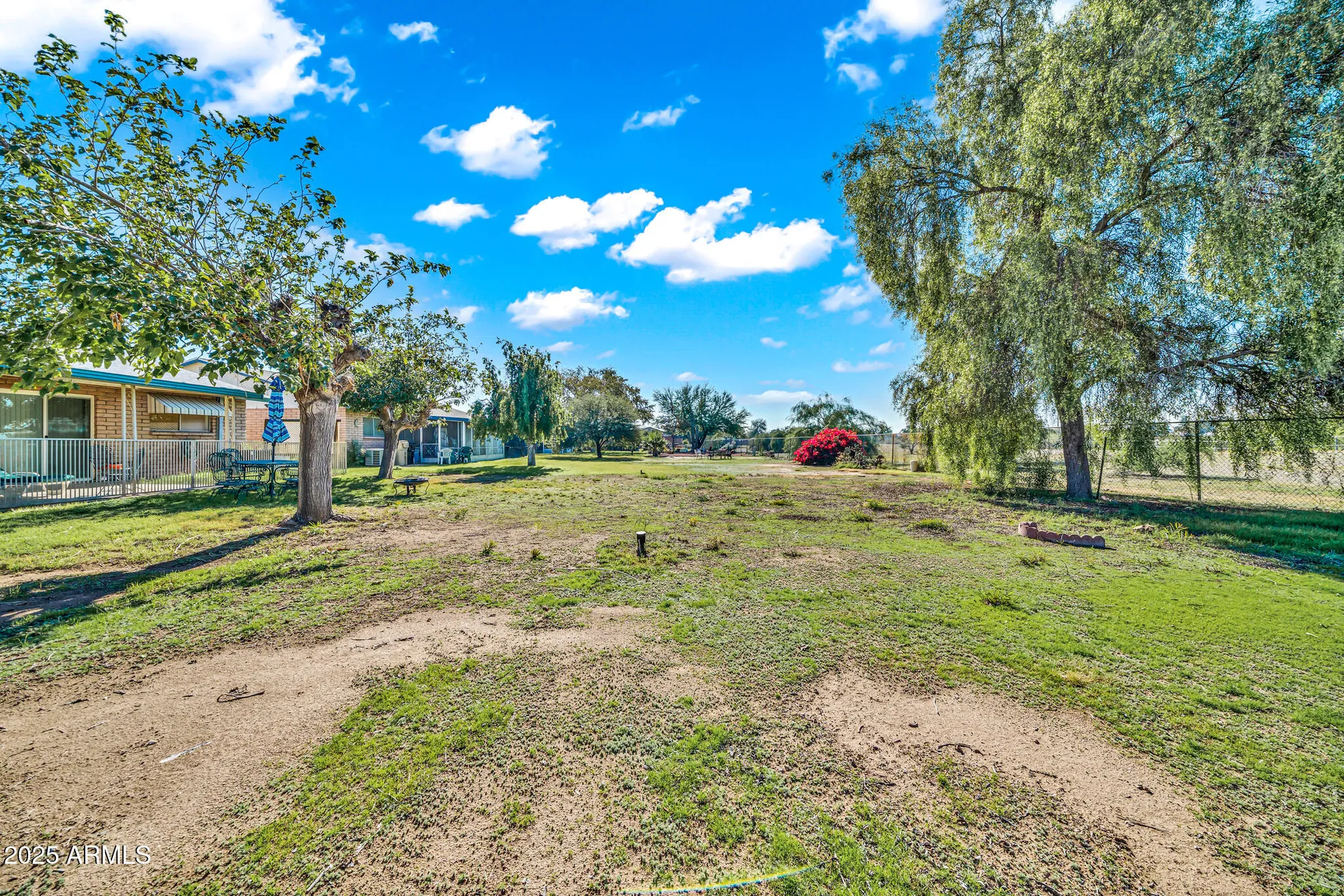 Property Slideshow image 29 of 39 | 10002 n 97th dr a, Peoria, AZ, 85345