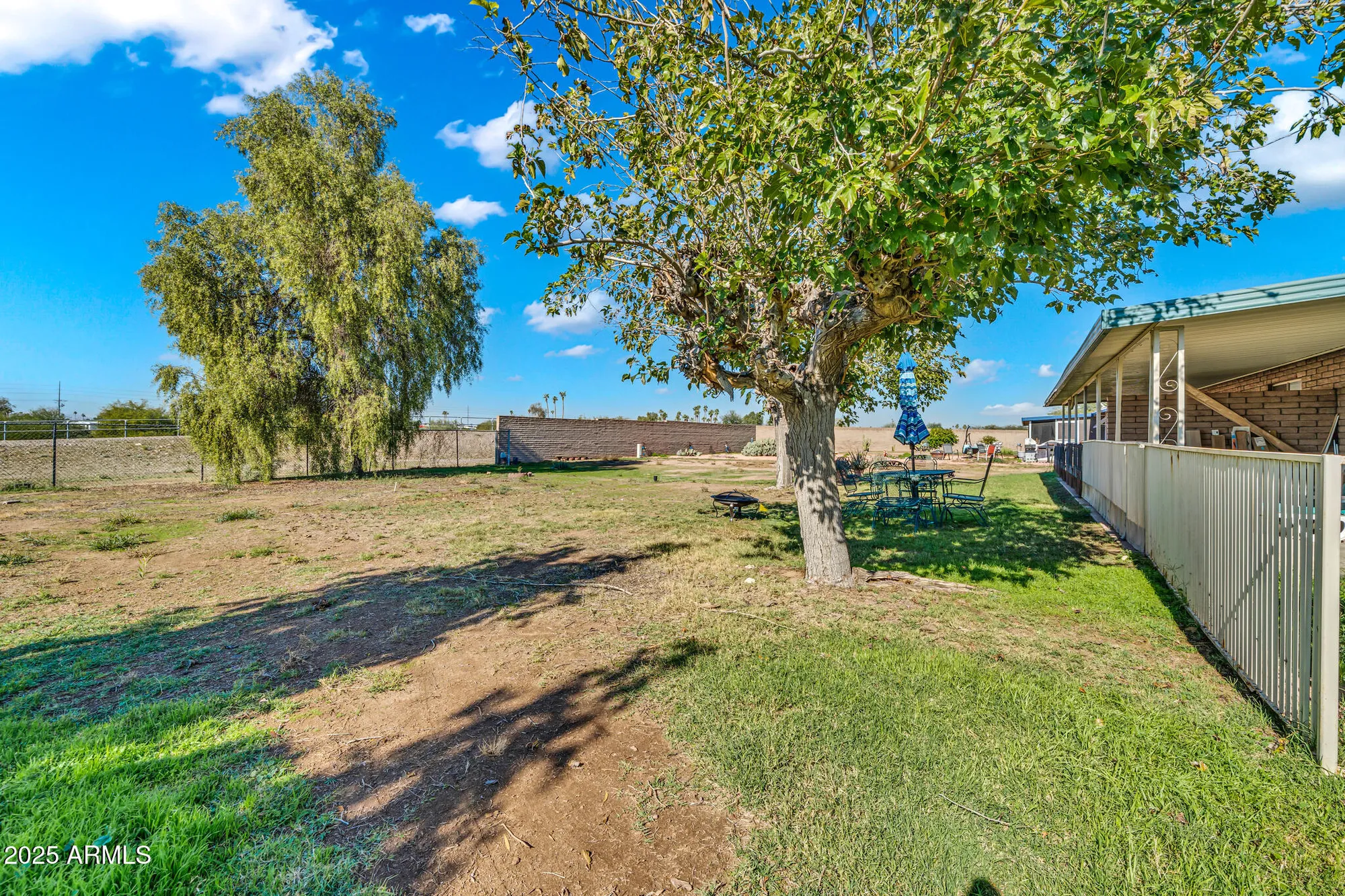 Property Slideshow image 30 of 39 | 10002 n 97th dr a, Peoria, AZ, 85345